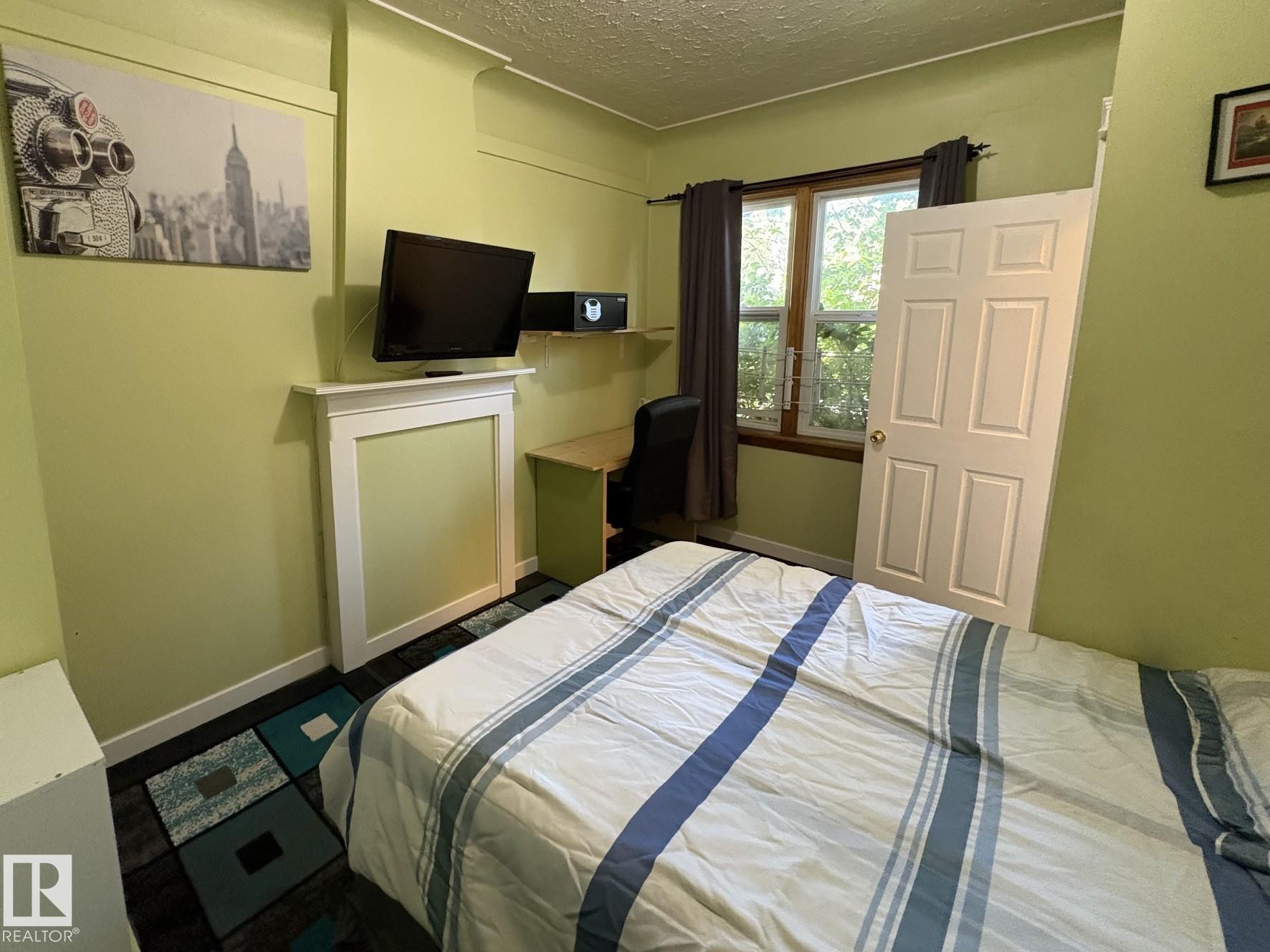 Photo 7 at 11511 101 Street NW, Spruce Avenue, Edmonton