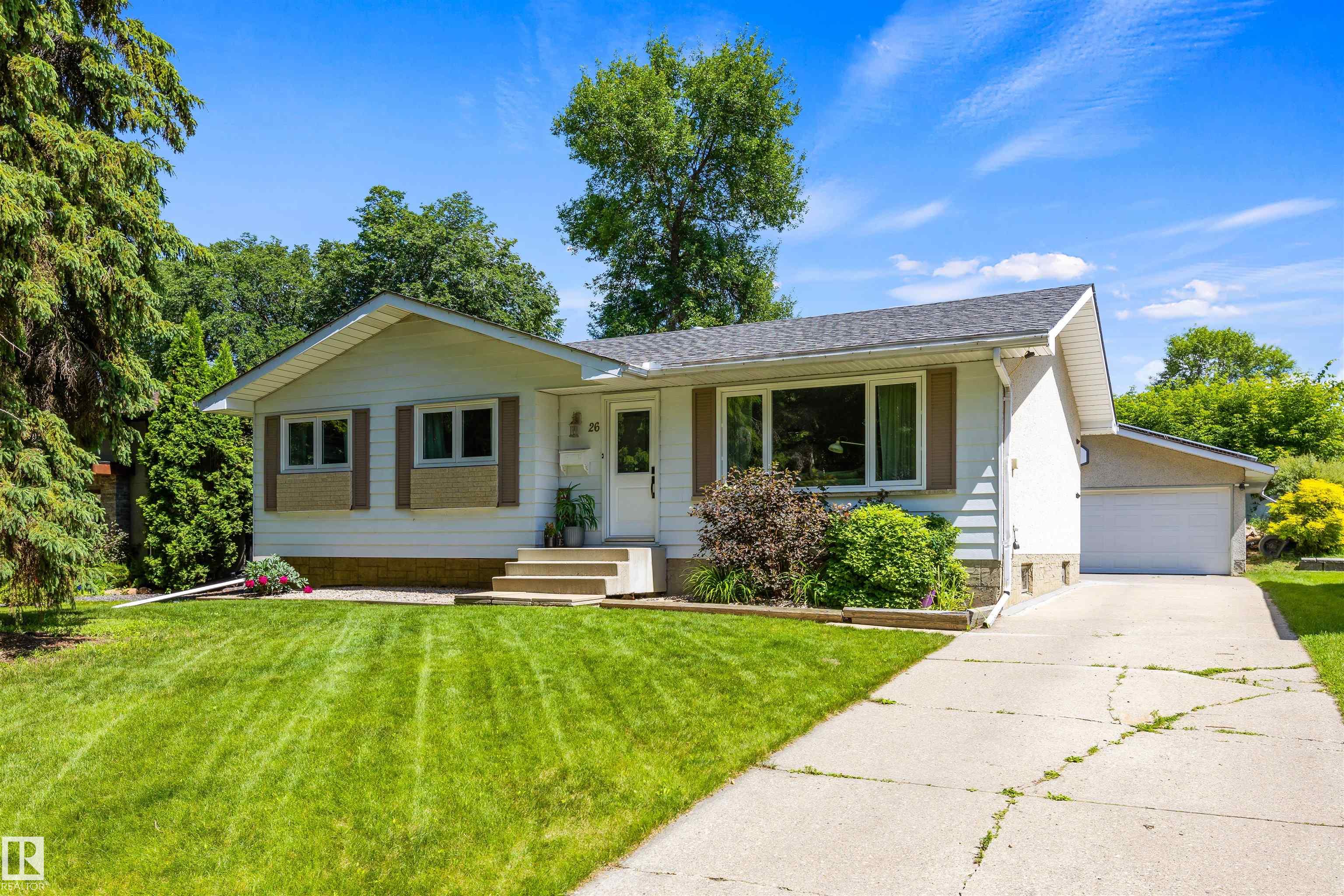 26 Milburn Crescent, Mission, St. Albert