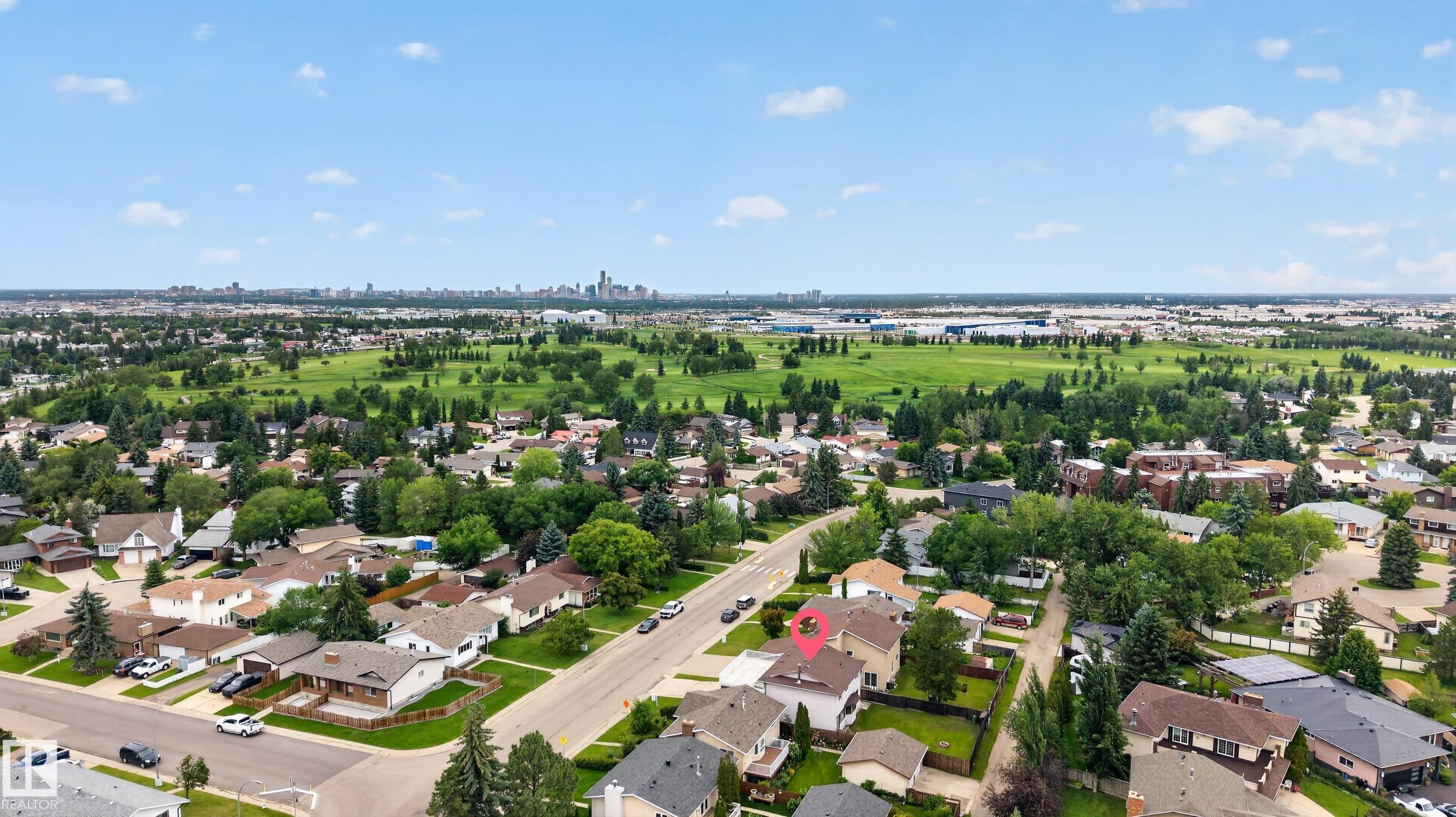 Photo 11 at 3841 62 Street NW, Greenview, Edmonton
