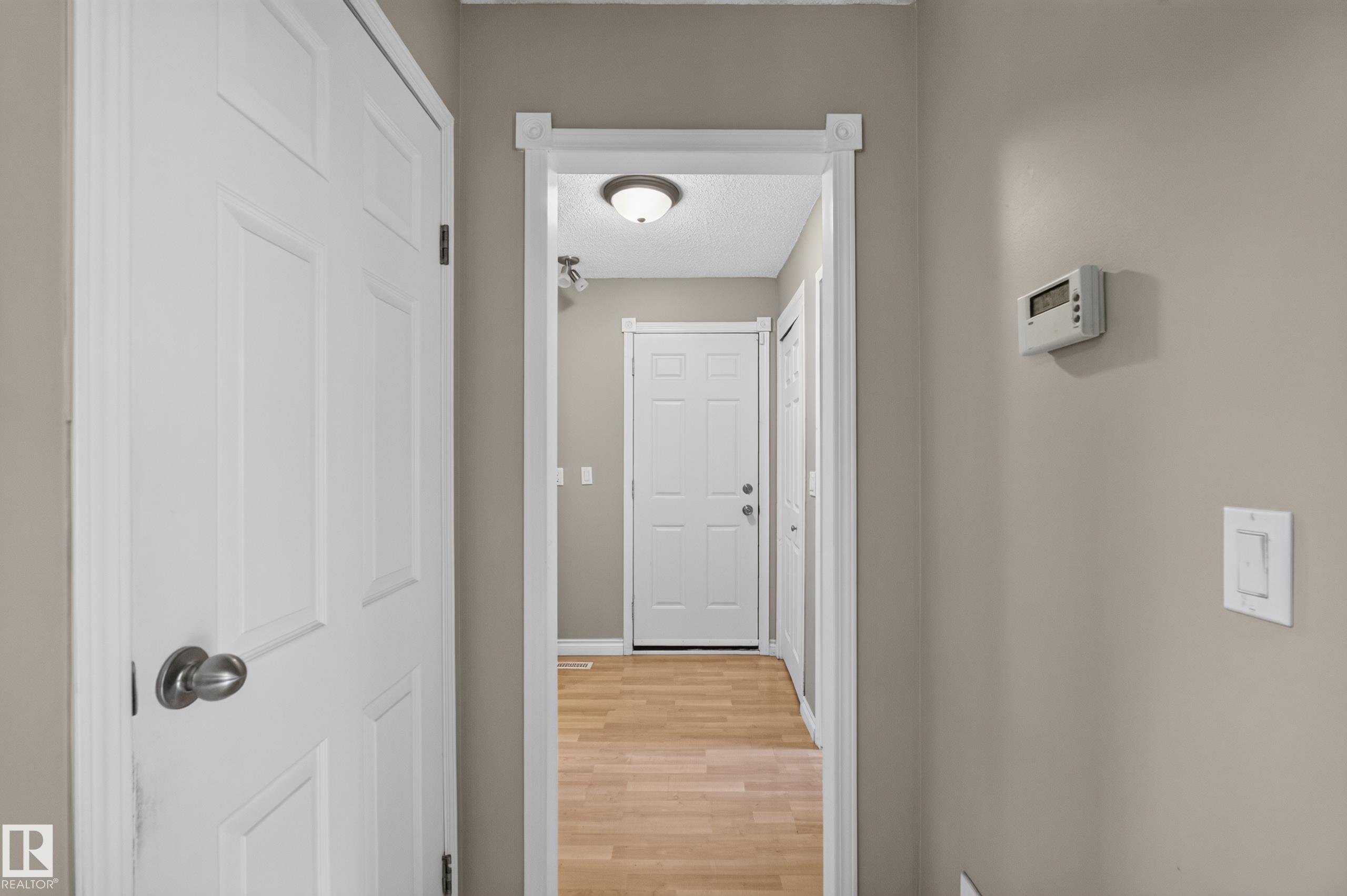 https://zimg.paragon.ice.com/ParagonImages/Property/PM/RAE/225410504/16/0/0/c8c9a8cb174139320d7d19a2403fbceb/1/5ec3a91cbbb11a18734d0c762f042578/225410504-eae17436-3d0b-4c0b-bbe2-4596eb66a2bd.JPG