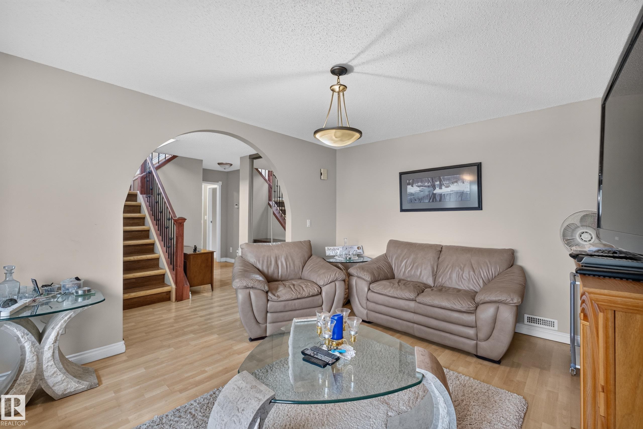 Photo 19 at 3841 62 Street NW, Greenview, Edmonton