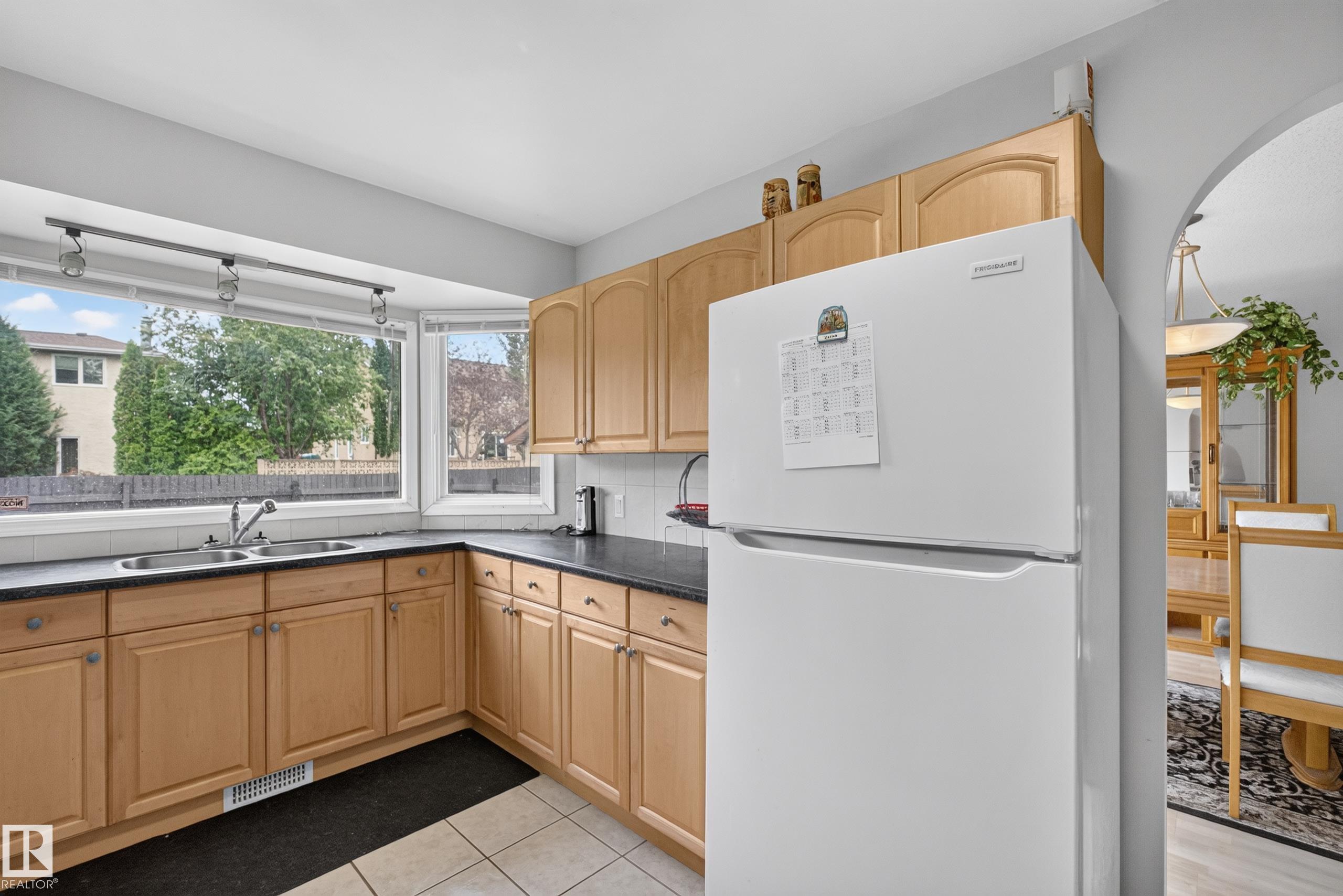 Photo 29 at 3841 62 Street NW, Greenview, Edmonton