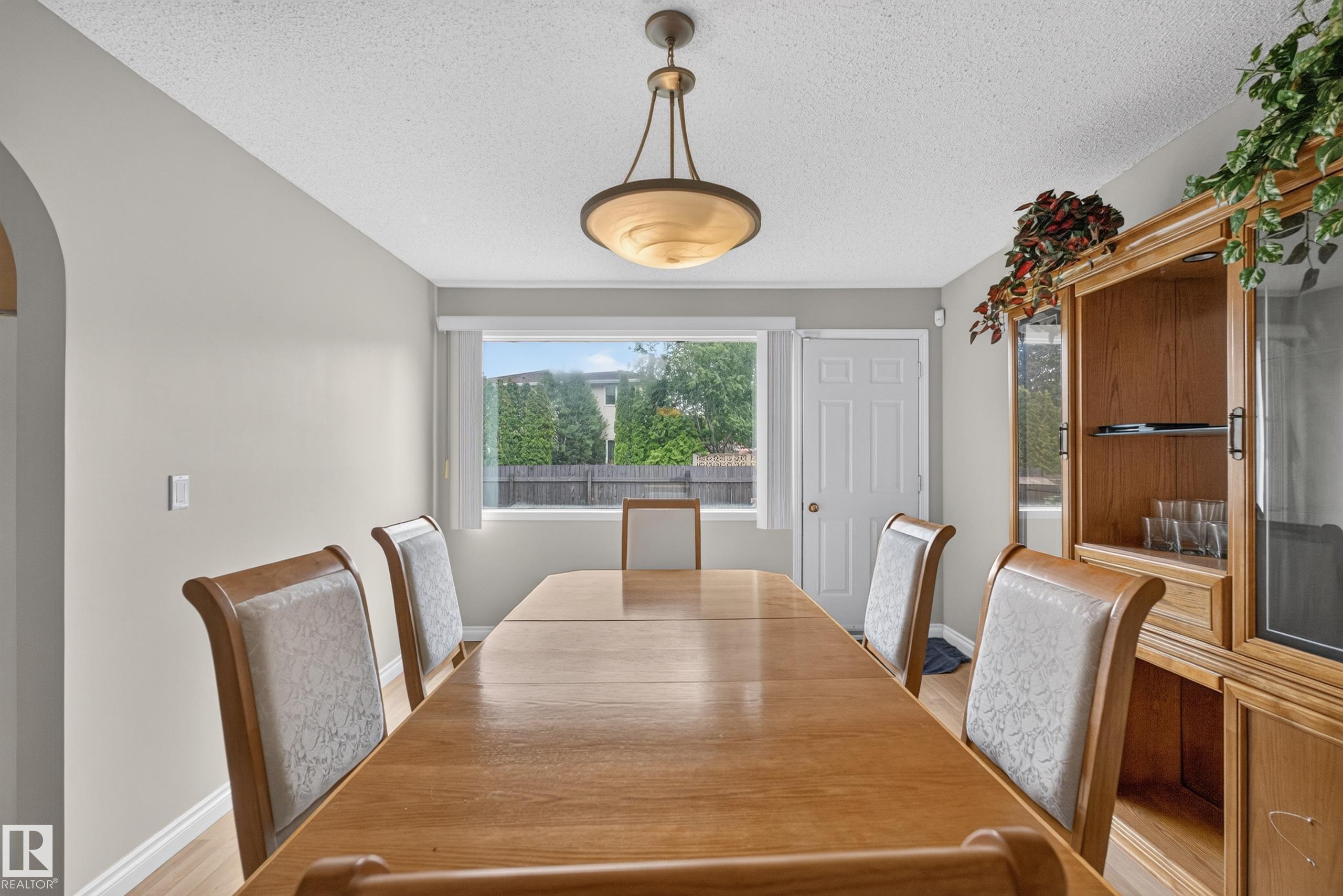 Photo 34 at 3841 62 Street NW, Greenview, Edmonton