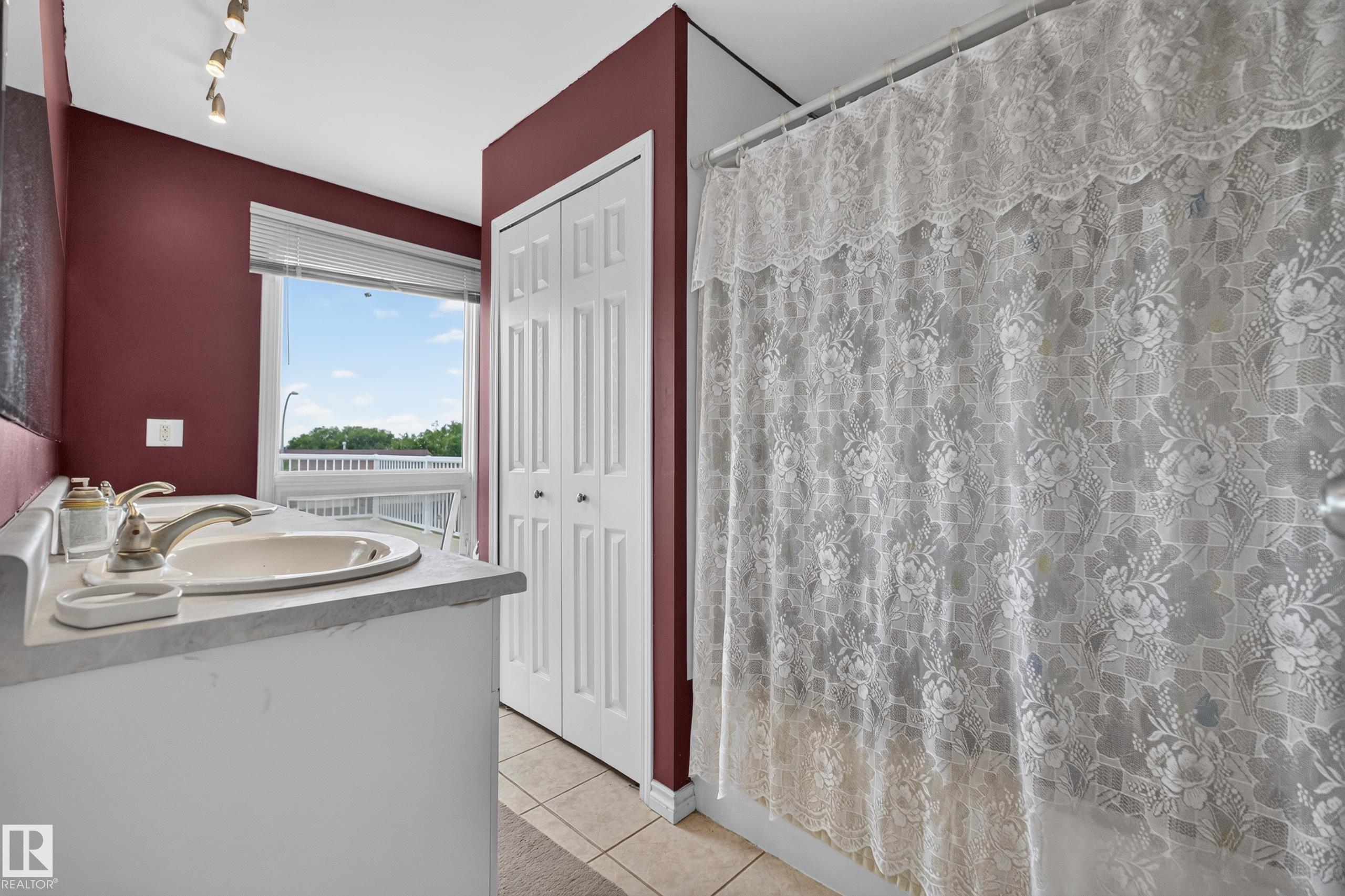 Photo 50 at 3841 62 Street NW, Greenview, Edmonton