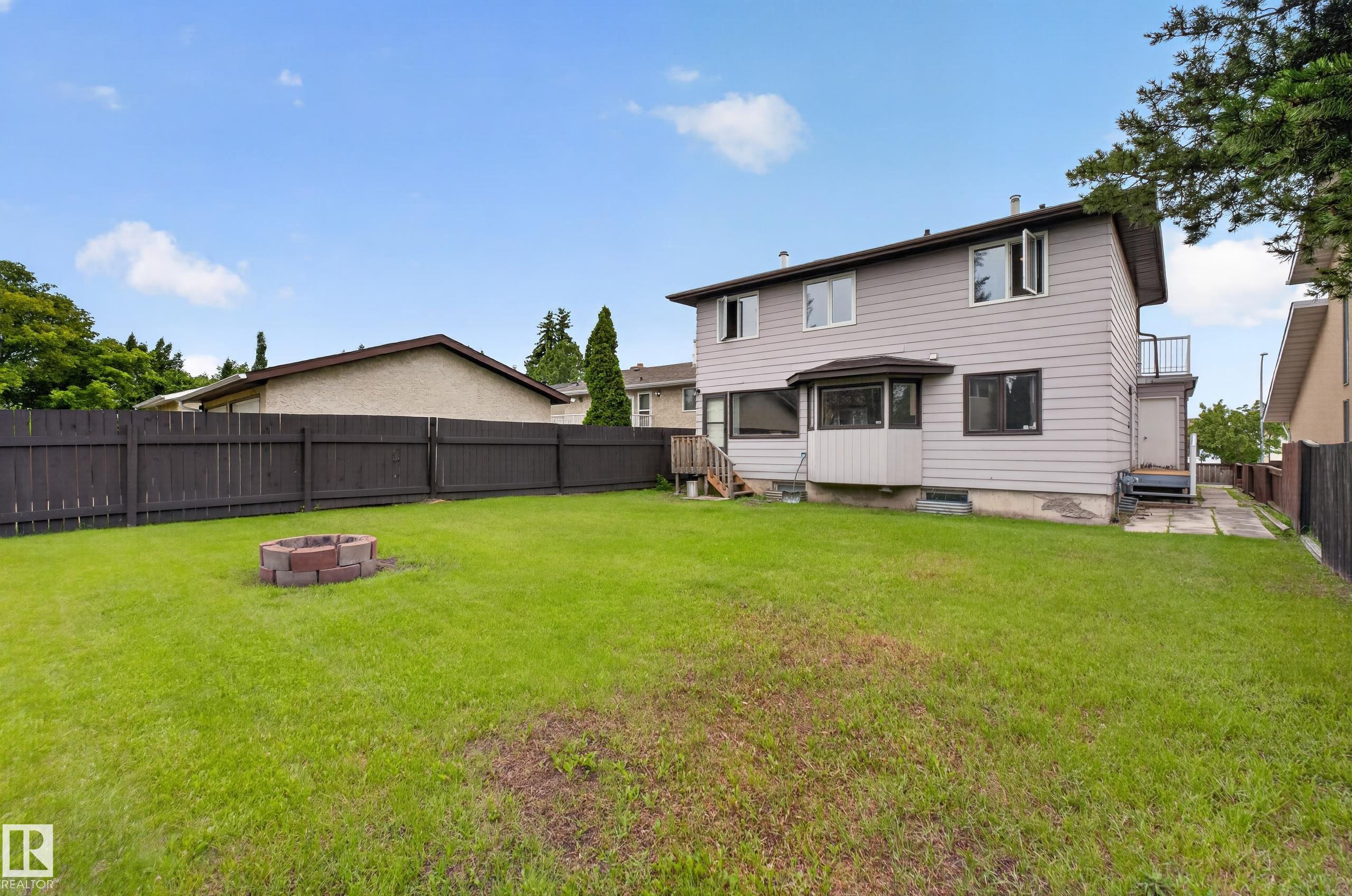 https://zimg.paragon.ice.com/ParagonImages/Property/PM/RAE/225410504/57/0/0/df871ffc91236abc946b7cb94e2833f6/1/5ec3a91cbbb11a18734d0c762f042578/225410504-3d27a298-e829-4e28-a655-b9a0f703e534.JPG