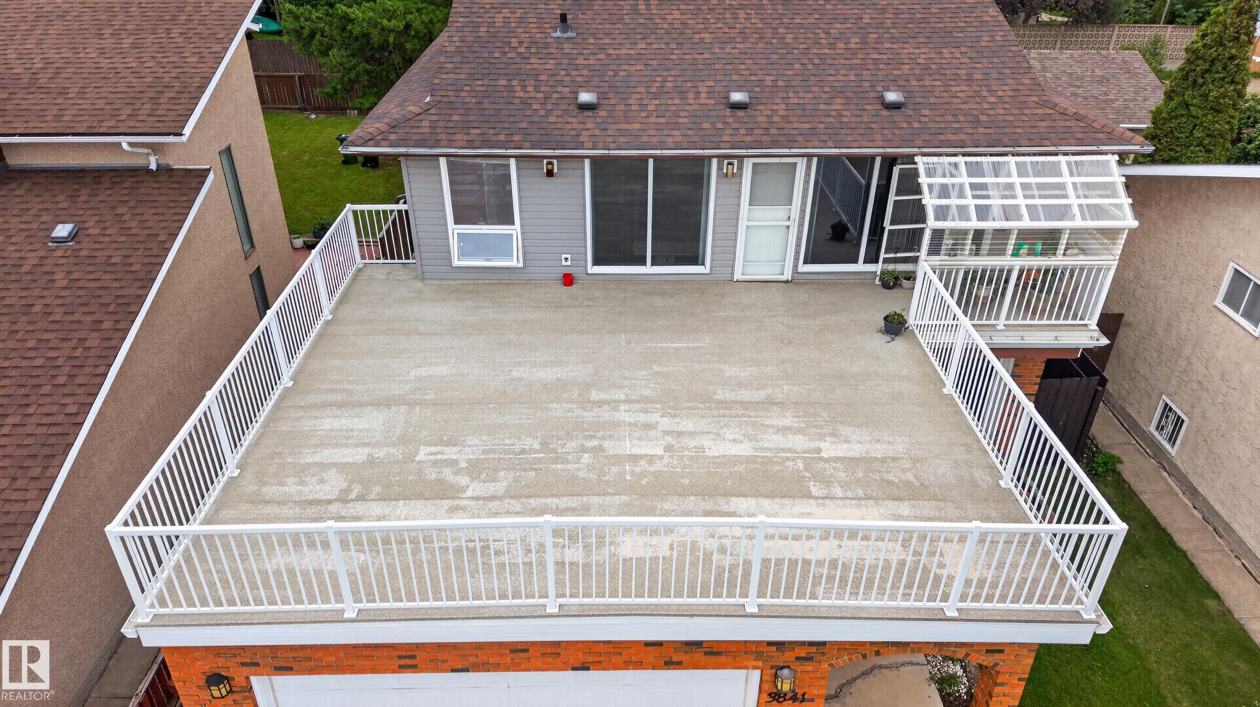 Photo 7 at 3841 62 Street NW, Greenview, Edmonton