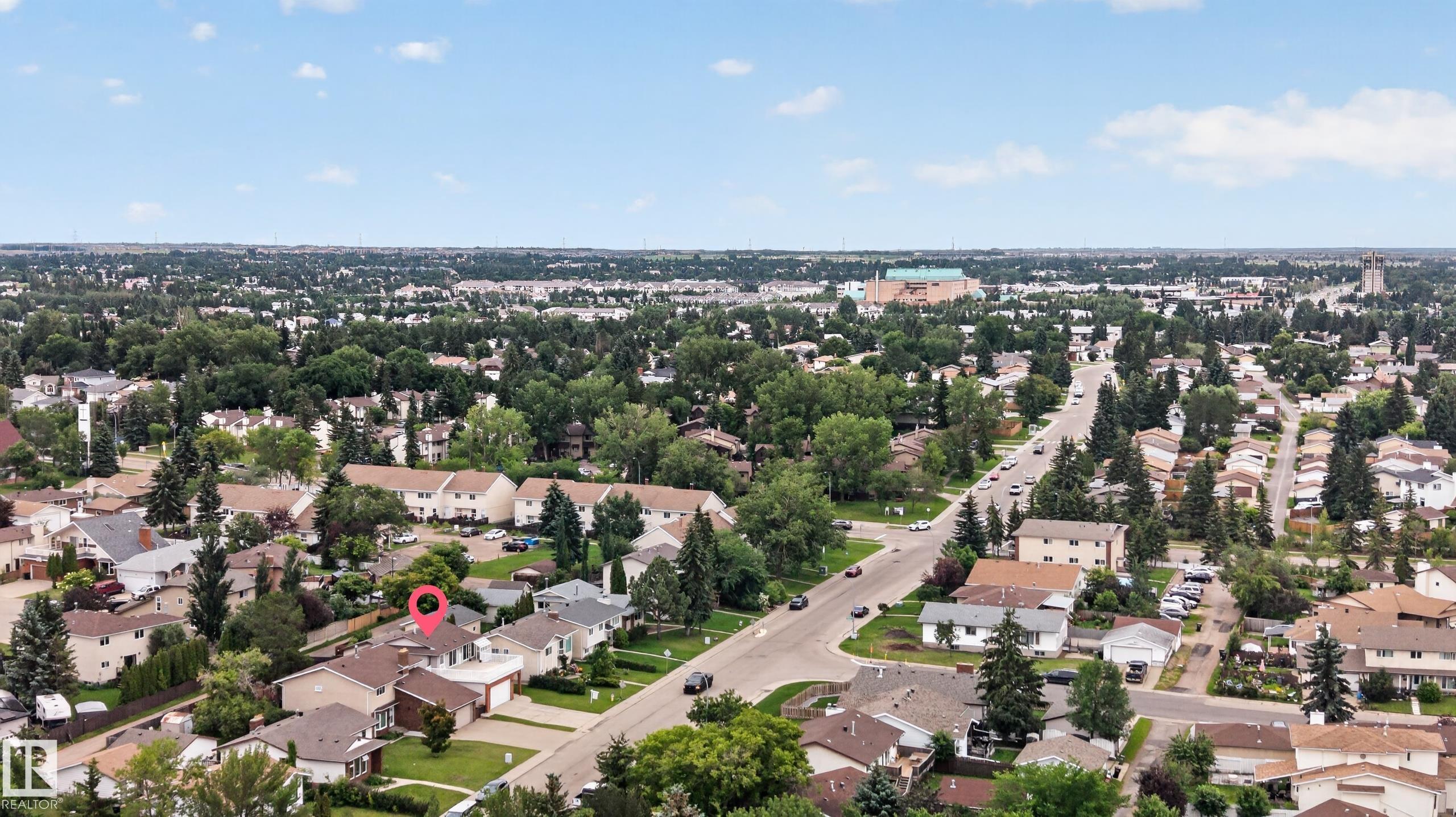 https://zimg.paragon.ice.com/ParagonImages/Property/PM/RAE/225410504/9/0/0/206f81a8ec3b2a124403c60b9d0715ed/1/5ec3a91cbbb11a18734d0c762f042578/225410504-6ada5c20-20eb-4de2-be9f-a42898e534c4.JPG