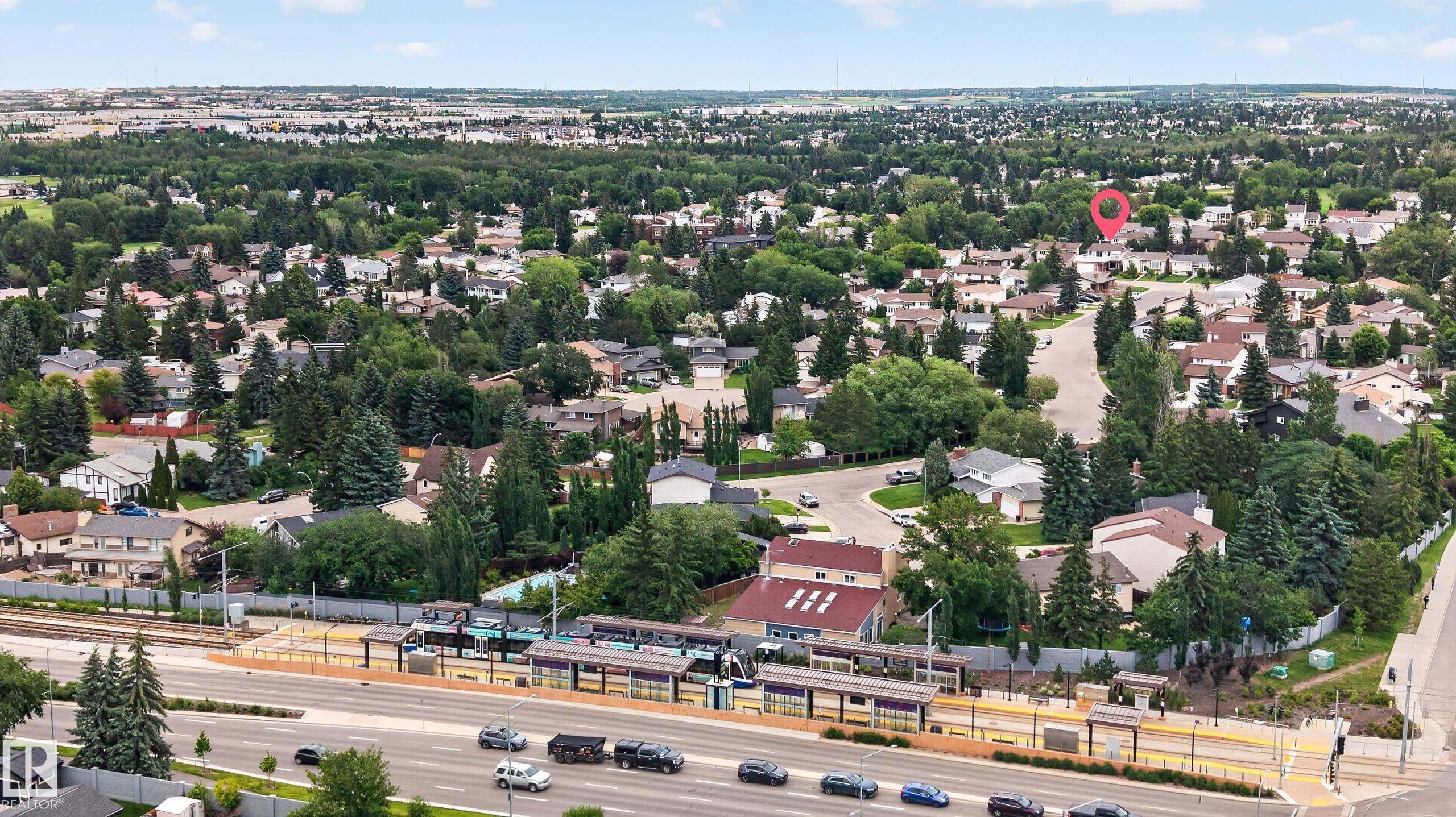 Photo 10 at 3841 62 Street NW, Greenview, Edmonton