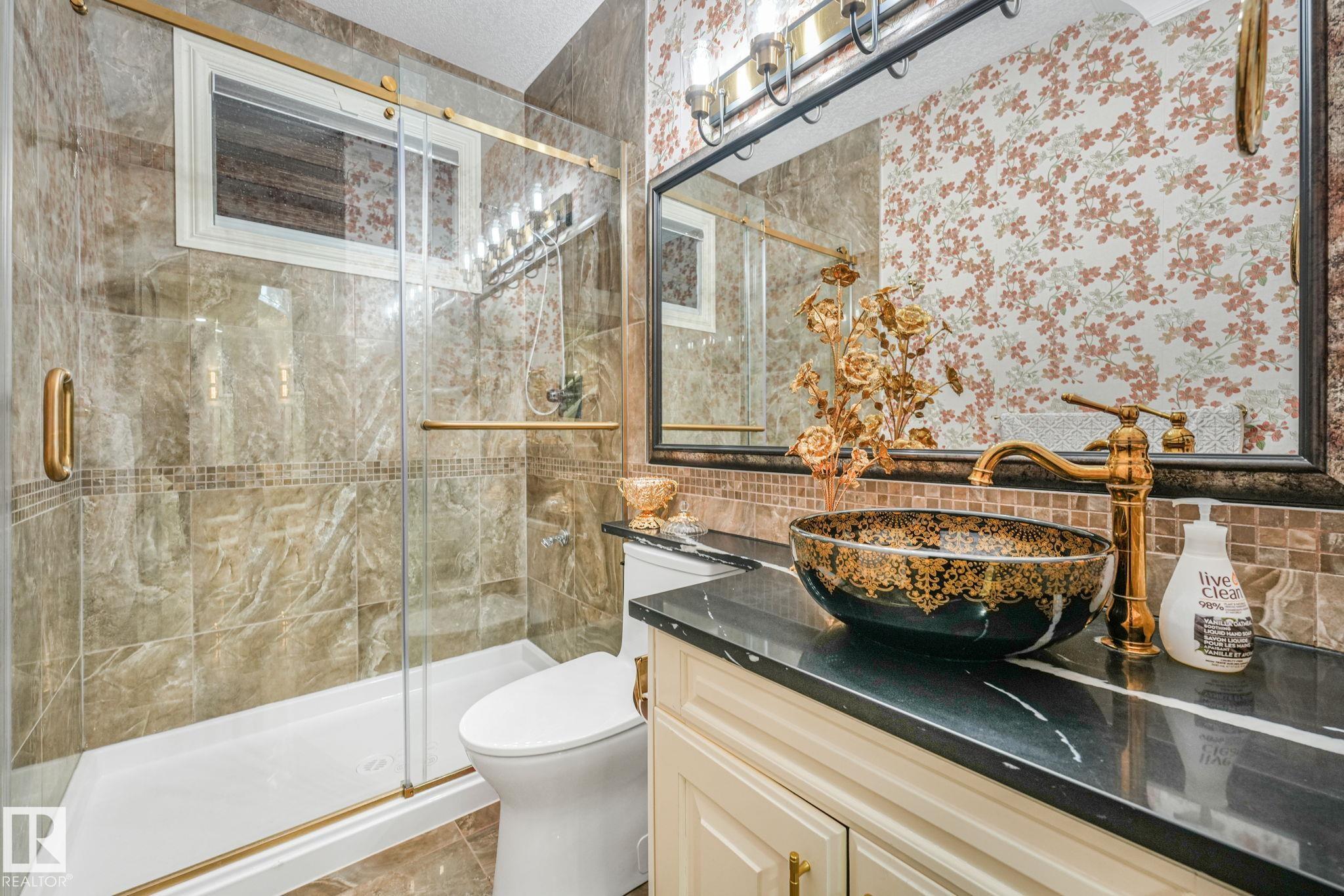 Photo 15 at 1511 68 Street SW, Summerside, Edmonton