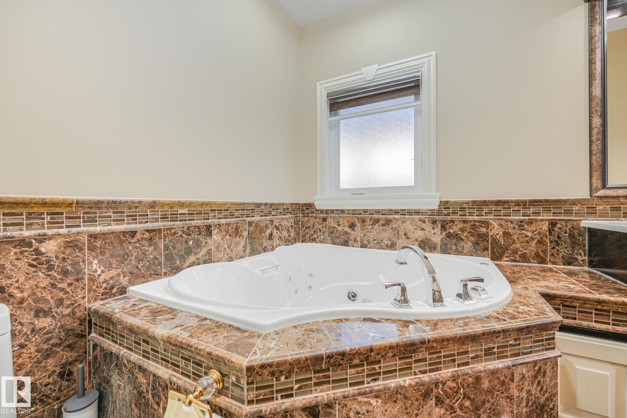 Photo 20 at 1511 68 Street SW, Summerside, Edmonton