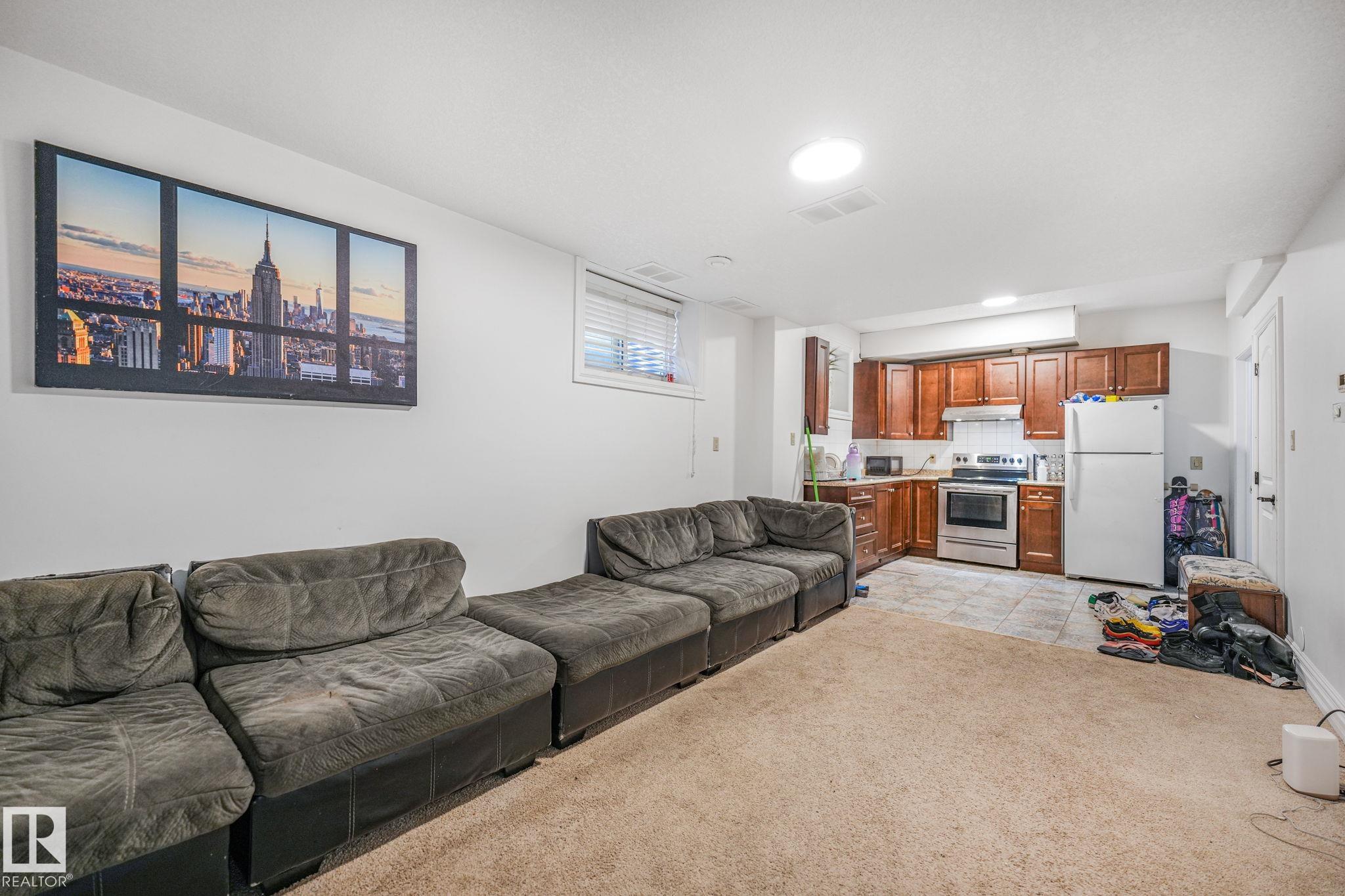Photo 35 at 1511 68 Street SW, Summerside, Edmonton