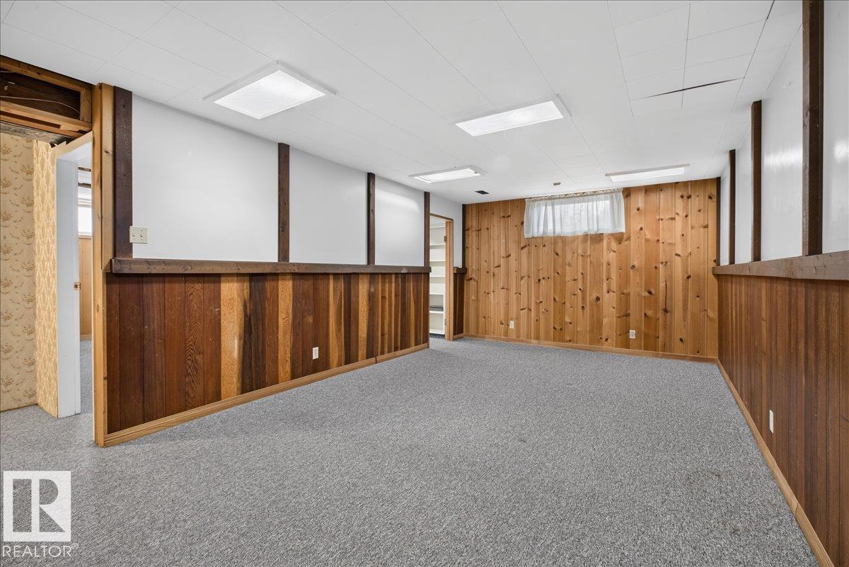 https://zimg.paragon.ice.com/ParagonImages/Property/PM/RAE/225410554/33/0/0/b48d0f62d44f51b6da1df5ca31757779/1/b5d2c9d6796bf83508dfa84c6c306168/225410554-17e4ff8c-9602-4ddc-822b-49ab3043cac6.JPG