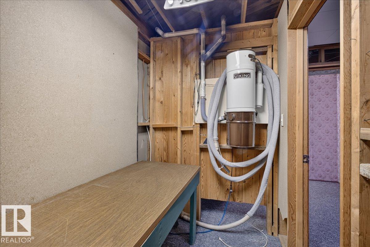 https://zimg.paragon.ice.com/ParagonImages/Property/PM/RAE/225410554/42/0/0/edfdb31f0c86b5156083894a38dff9bf/1/b5d2c9d6796bf83508dfa84c6c306168/225410554-20d42127-dc42-4769-81ad-aa121d8cc34b.JPG