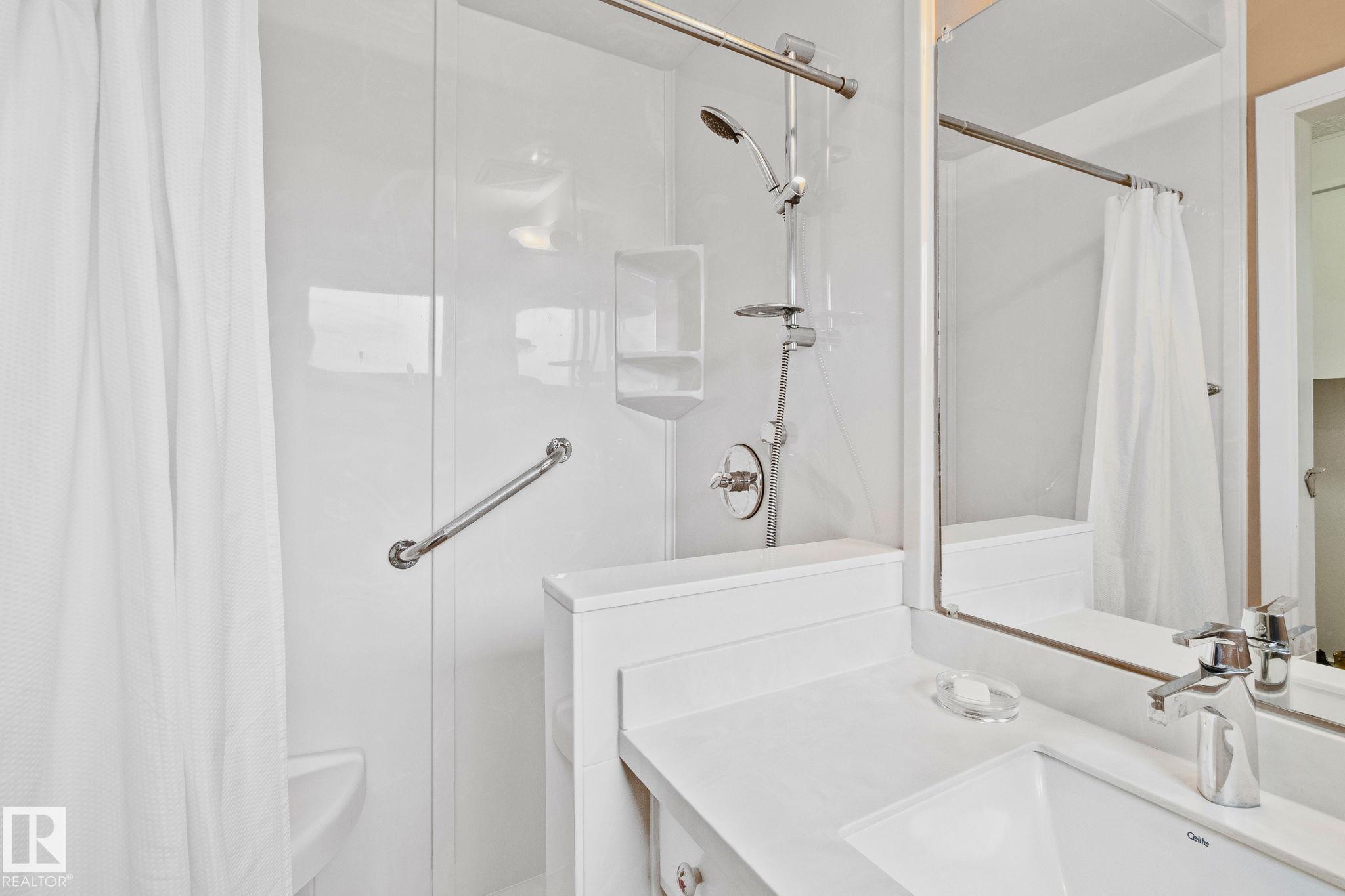 https://zimg.paragon.ice.com/ParagonImages/Property/PM/RAE/225410559/23/0/0/ba9deb53465f126337d0ed48602e80a6/1/4a00bf884f35ff92de289f96ccdeb5de/225410559-25dc79e3-cd82-4b2b-a33b-82005cf0396c.JPG