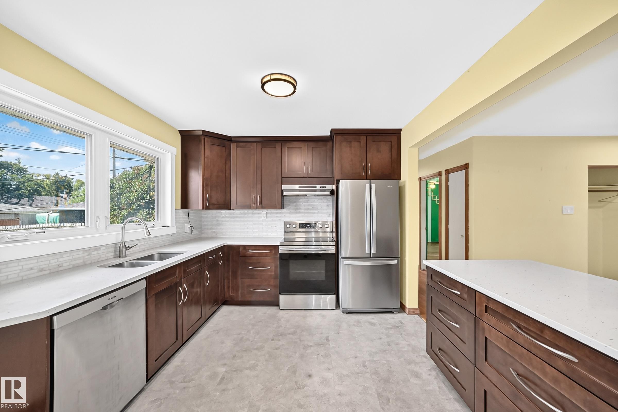 Picture for 7032 81 ST NW