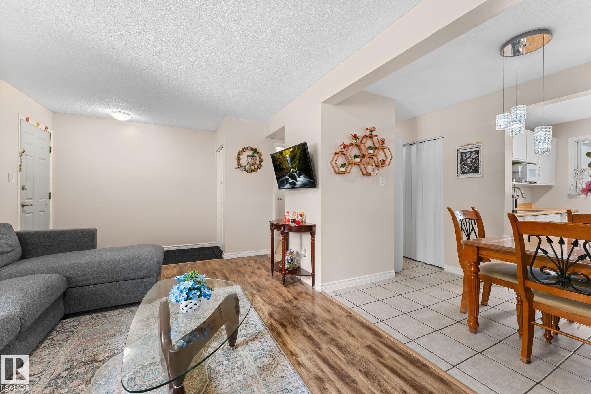 https://zimg.paragon.ice.com/ParagonImages/Property/PM/RAE/225410588/6/0/0/28e4011caeef4839f4219d510bea2bae/1/40627dd28ebc5afe3a8cf1a27bb99564/225410588-f06f2da5-9b89-415b-ad86-26672fa952bf.JPG