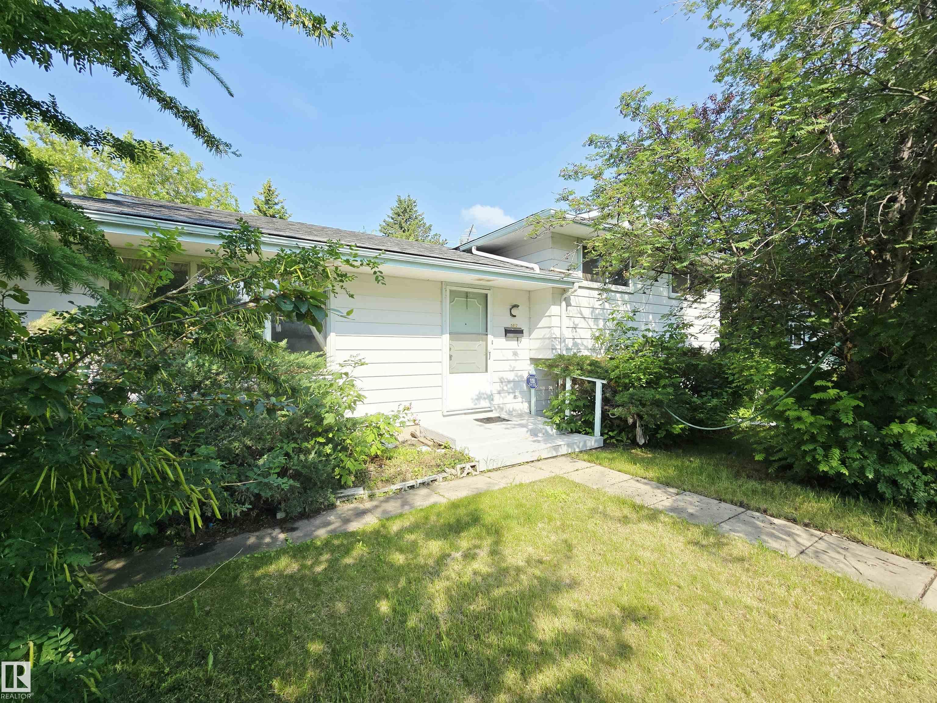 Picture for 5012 143 ST NW