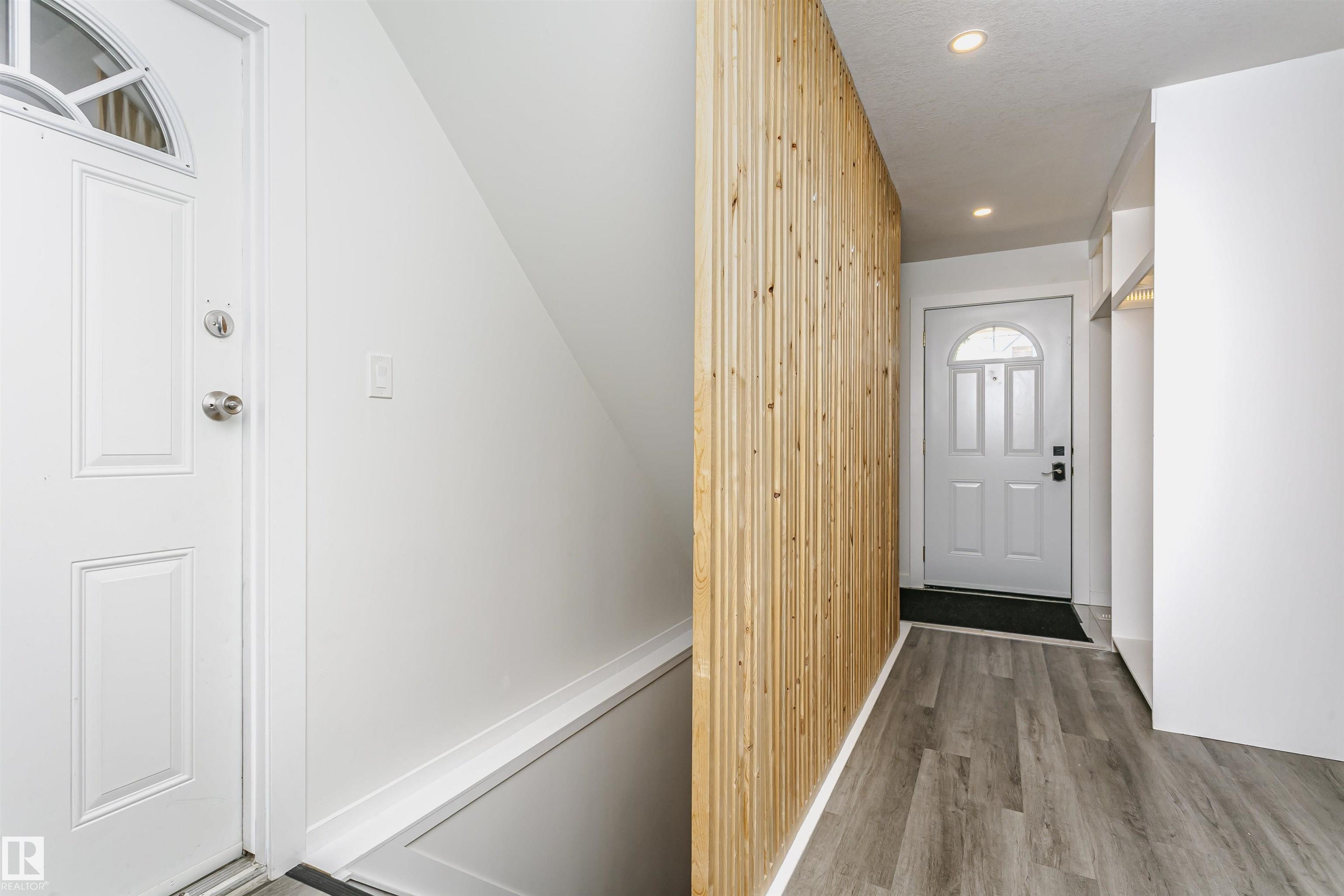 Photo 32 at 17716 84 Avenue NW, Thorncliffe, Edmonton