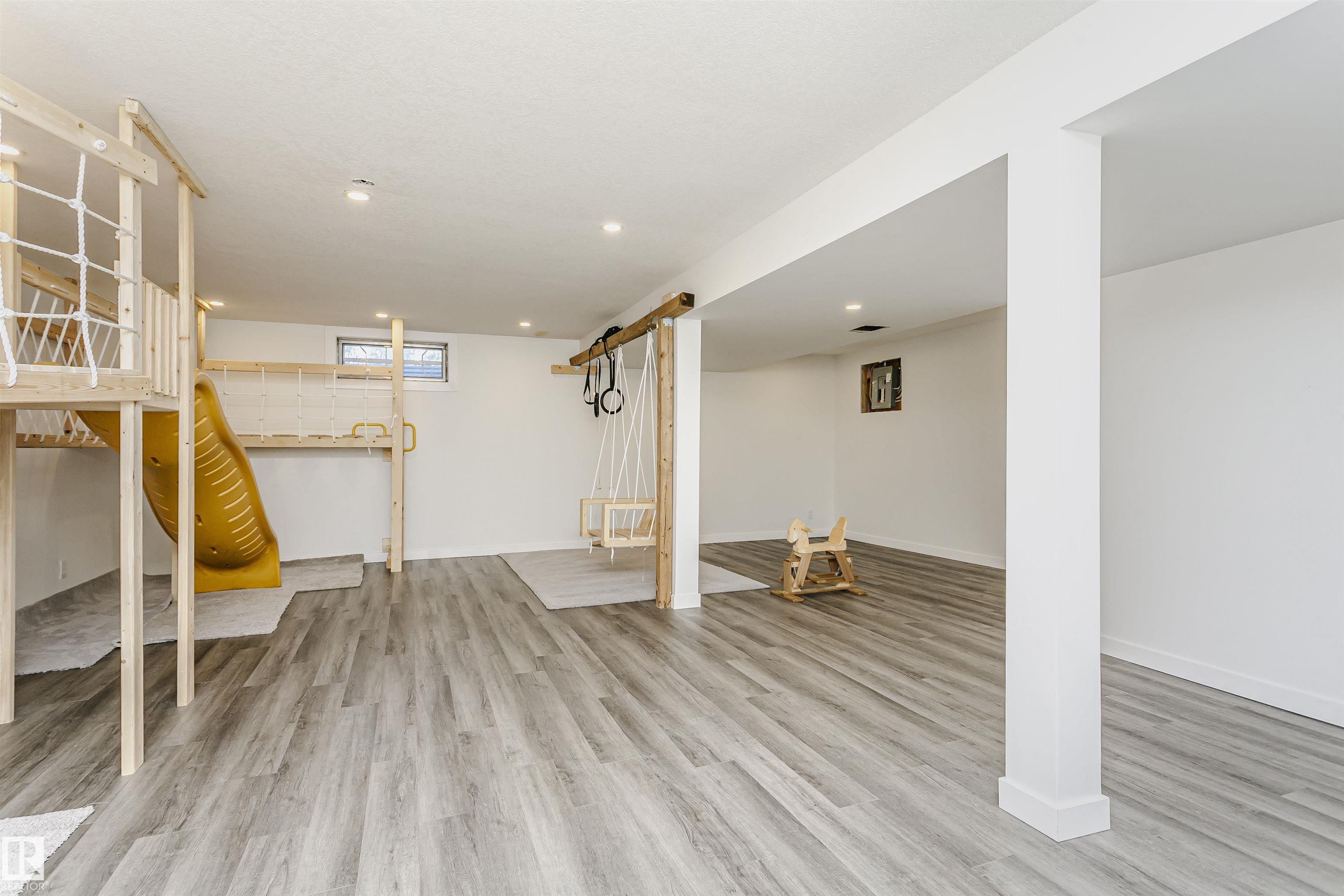 Photo 36 at 17716 84 Avenue NW, Thorncliffe, Edmonton