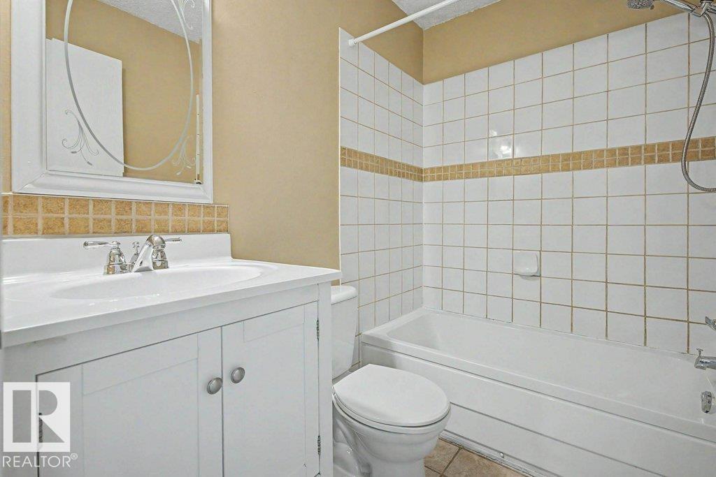 Photo 33 at 3610 42 Avenue NW, Kiniski Gardens, Edmonton