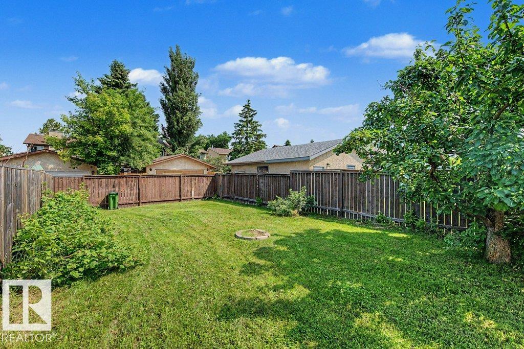 Photo 41 at 3610 42 Avenue NW, Kiniski Gardens, Edmonton