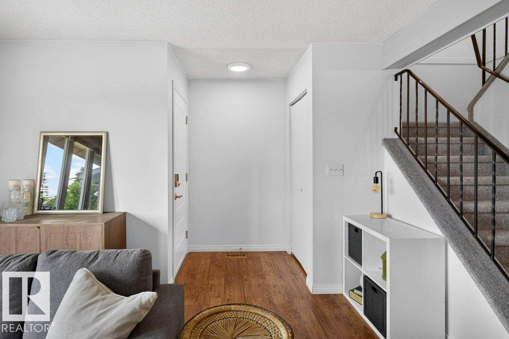3610 42 Avenue NW, Kiniski Gardens, Edmonton