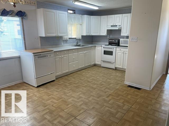 Picture for 422 Evergreen Park NW
