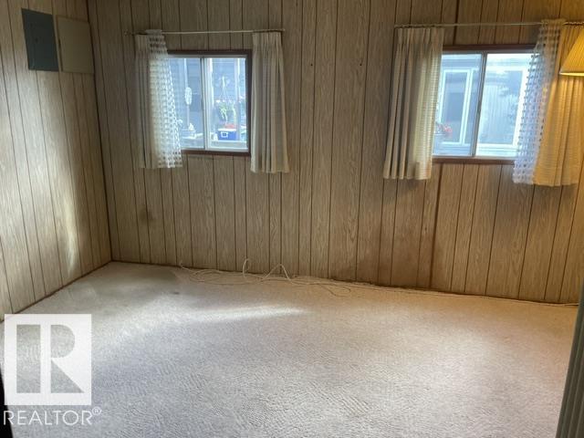 https://zimg.paragon.ice.com/ParagonImages/Property/PM/RAE/225410605/8/0/0/b26e98fa499cbd5316d14b68e11b784c/1/53fd051425ecae7f8ea17cdbc050abba/225410605-52ba9c61-4a8d-42a8-8037-ae5aaba31978.JPG