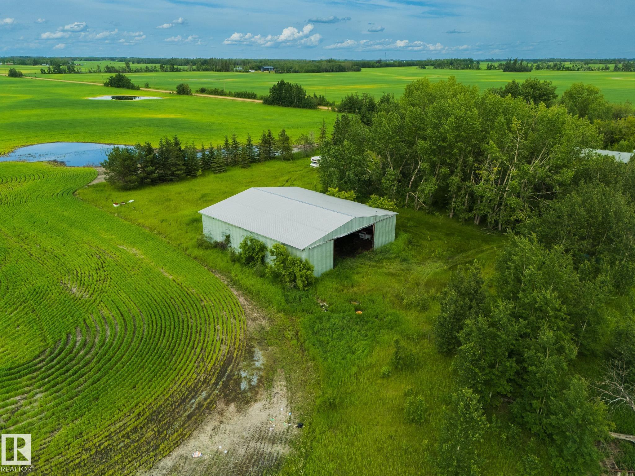 57518 Rge Road 213, None, Rural Sturgeon County