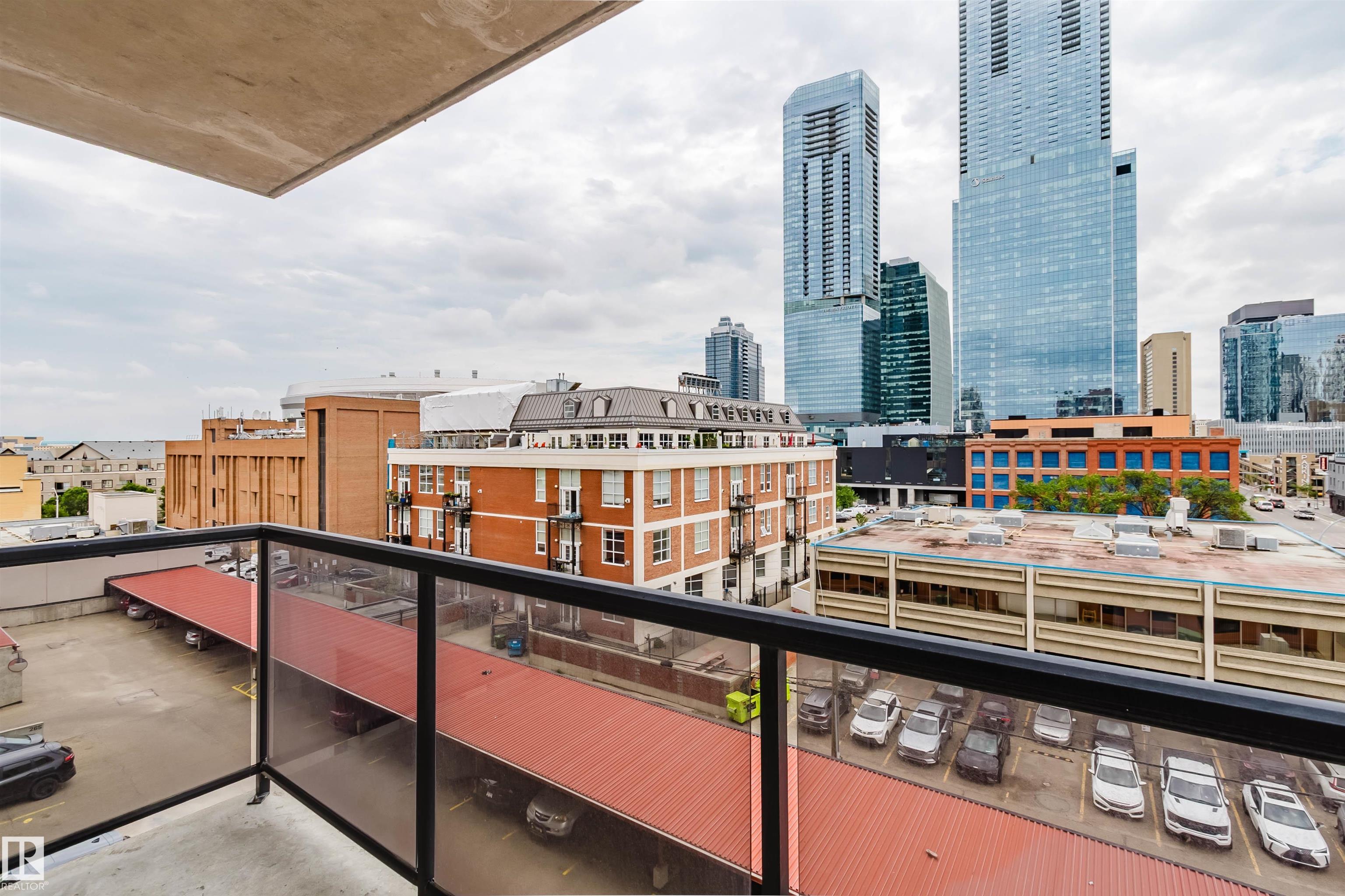 https://zimg.paragon.ice.com/ParagonImages/Property/PM/RAE/225410621/25/0/0/b42f0218d00ed072420f70e0b74289fb/1/7dc93c3d2f67d04ce0fcc22c92de75f6/225410621-7b4327c6-ad5c-4537-a036-7b3c711f120c.JPG