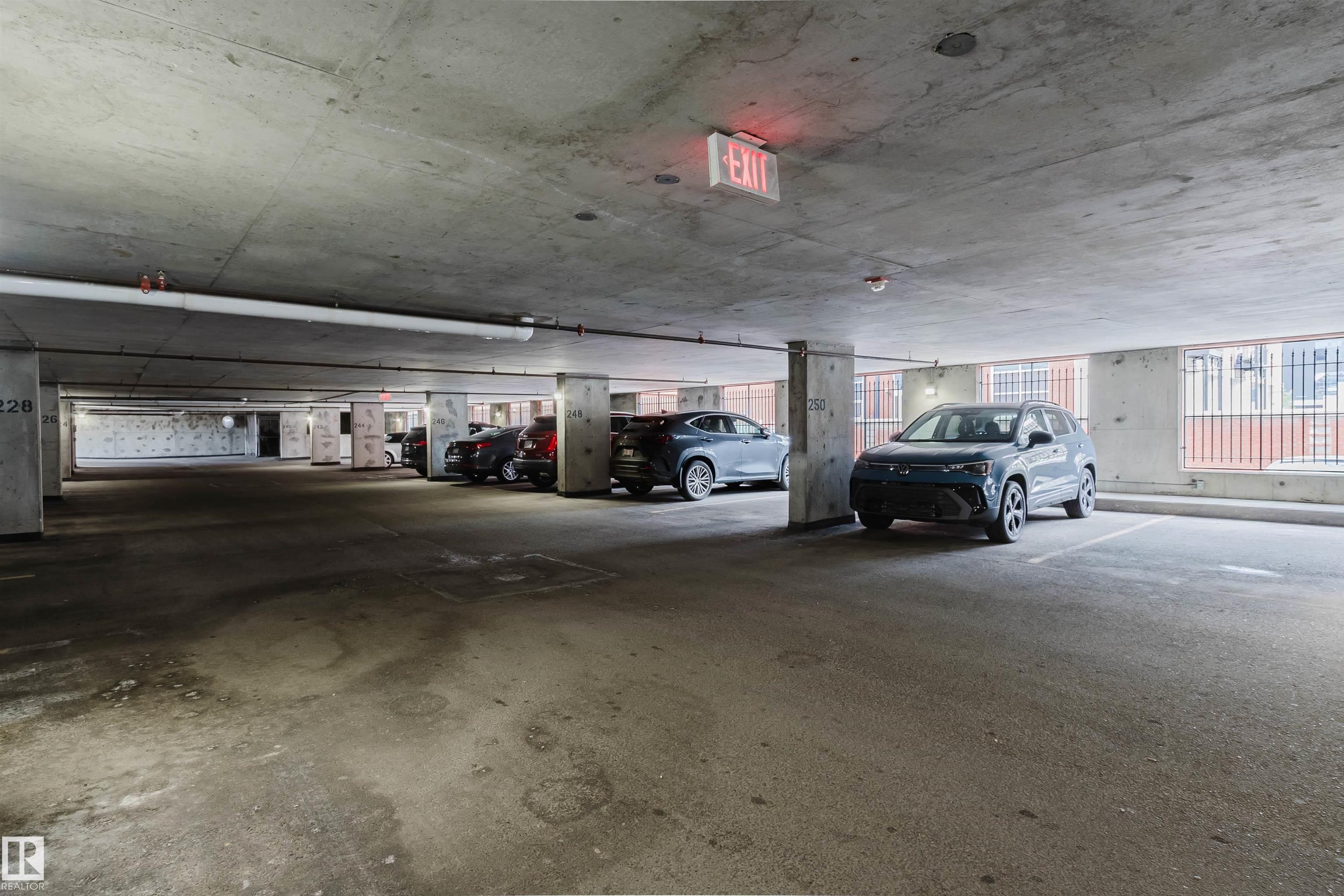 https://zimg.paragon.ice.com/ParagonImages/Property/PM/RAE/225410621/29/0/0/7b6e03bce7b5584428fde95fed2993dc/1/7dc93c3d2f67d04ce0fcc22c92de75f6/225410621-2b440b65-ebd2-48fe-8ef7-49e3fd9622a2.JPG