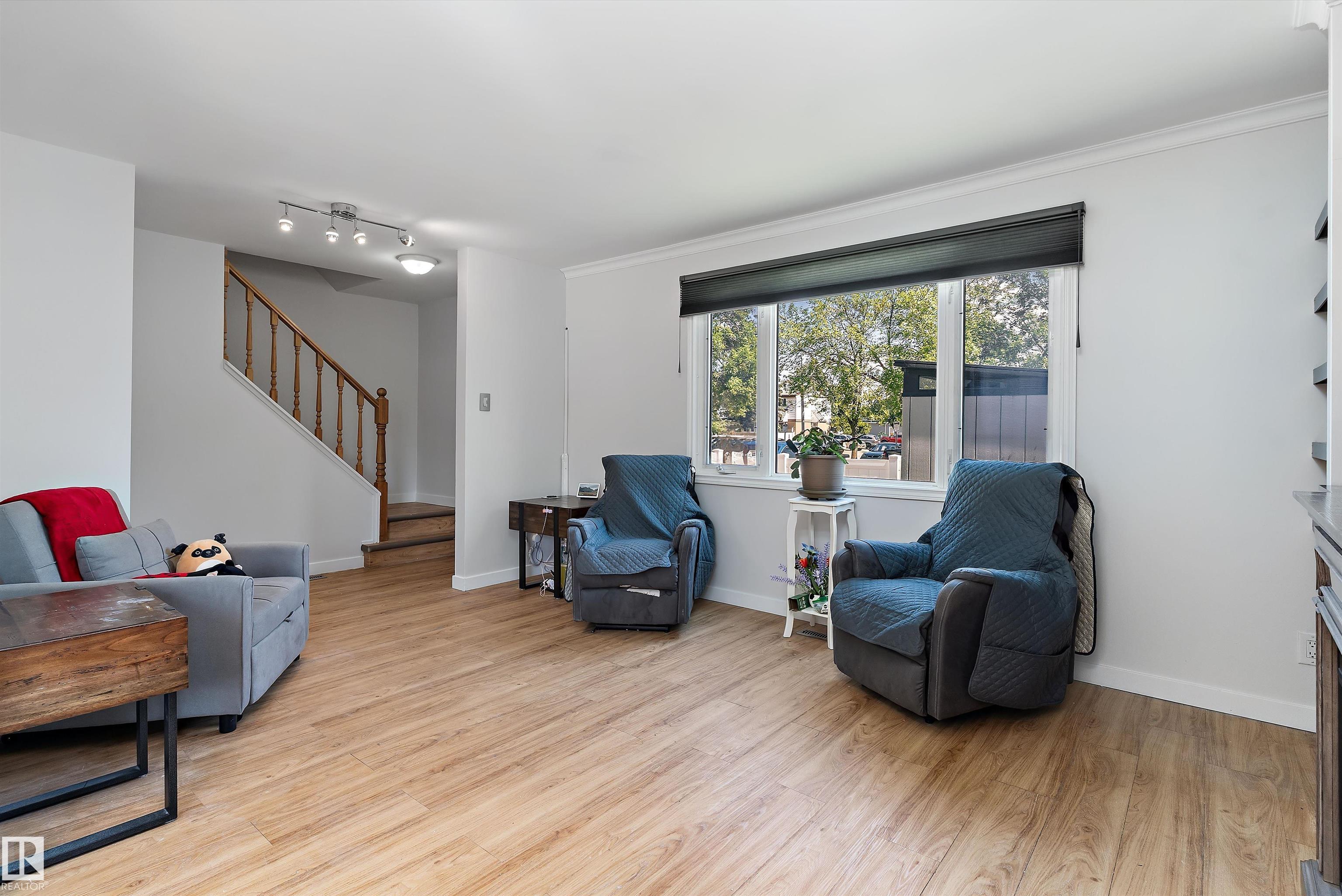 Photo 7 at 14F Twin Terrace NW, Tweddle Place, Edmonton