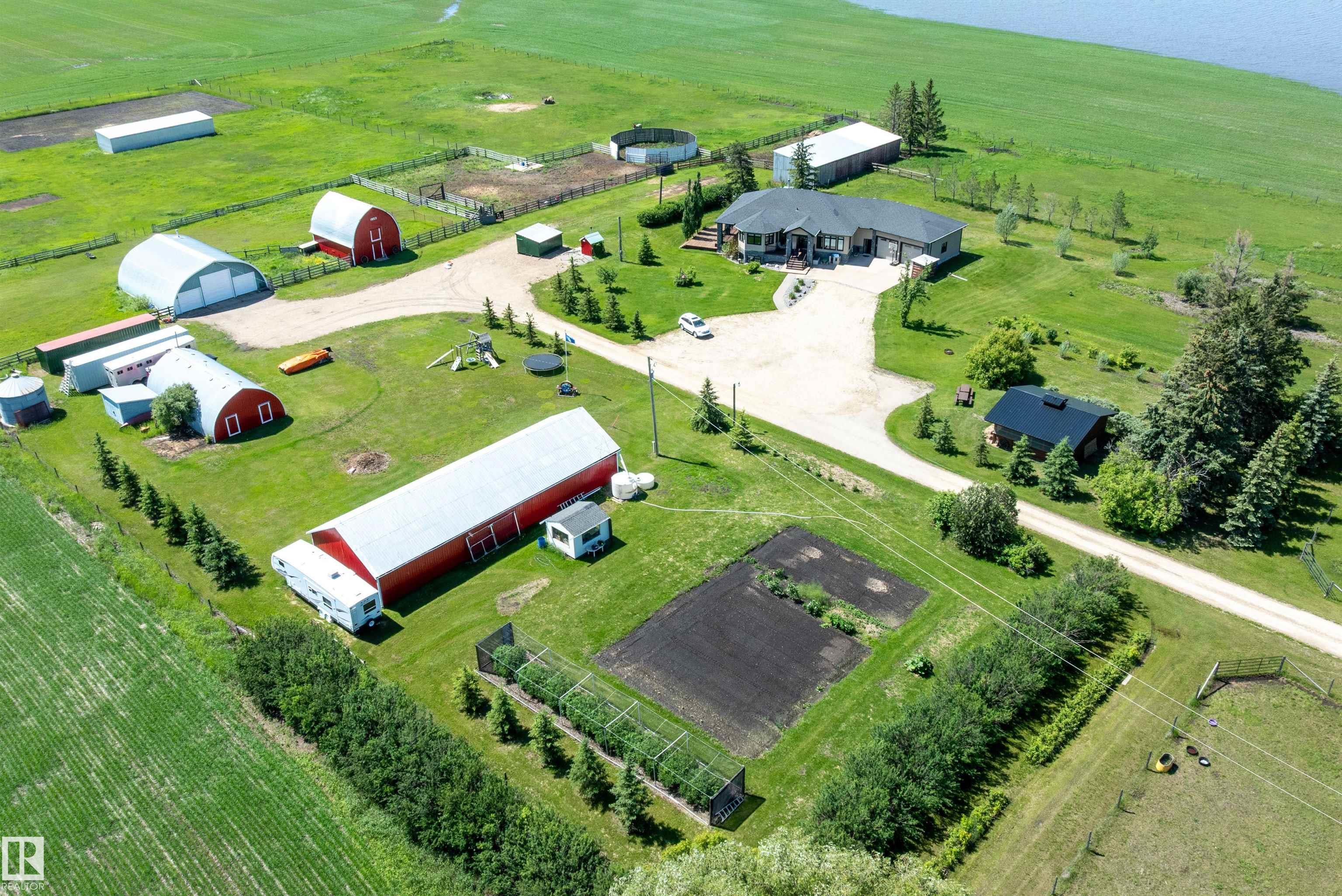 Photo 57 at 26409 Hwy 37, None, Rural Sturgeon County