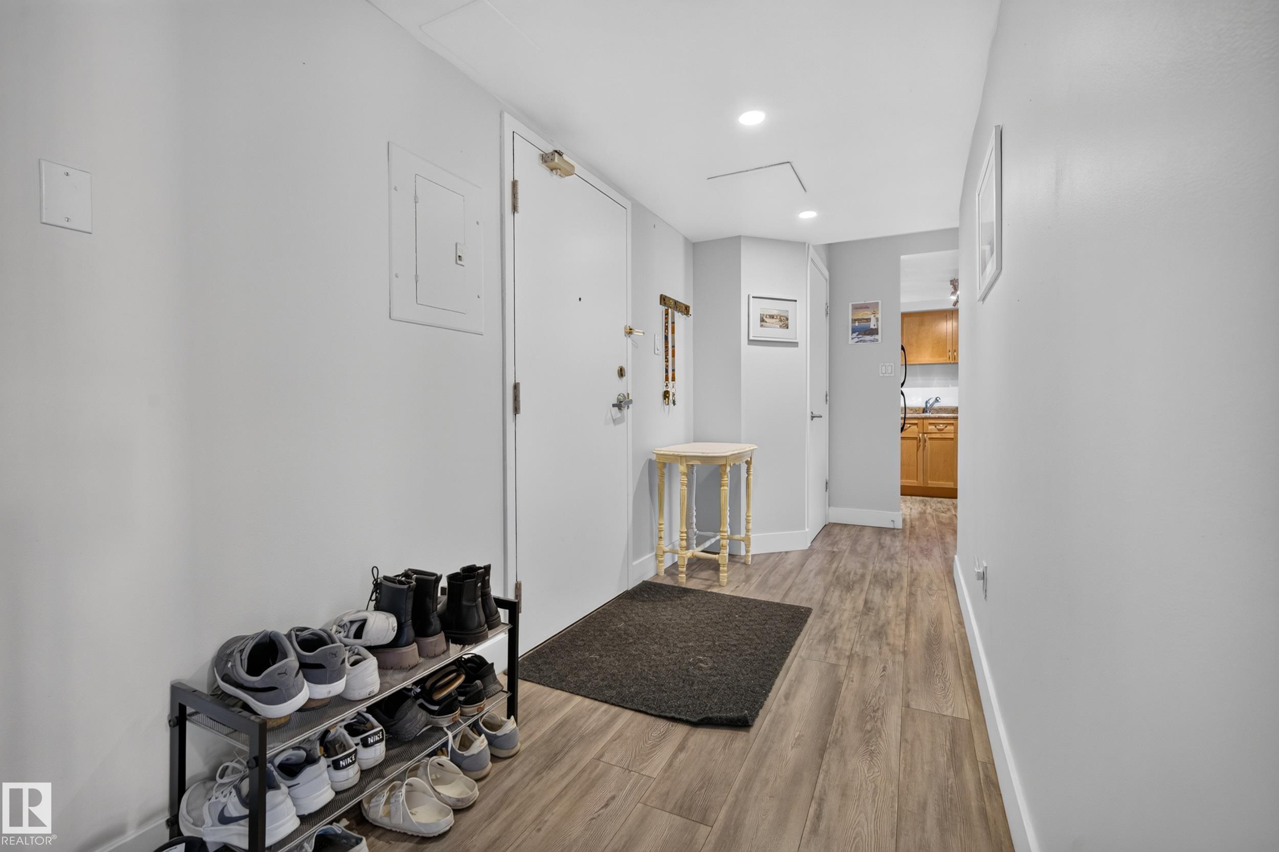 https://zimg.paragon.ice.com/ParagonImages/Property/PM/RAE/225410660/19/0/0/cc0e25bd17e15f7b920ebcc2a19f0ab8/1/5e13a76d9a123b209e6fb49015c5592d/225410660-fd67cff1-7016-4e2a-92de-3d468d751dc4.JPG