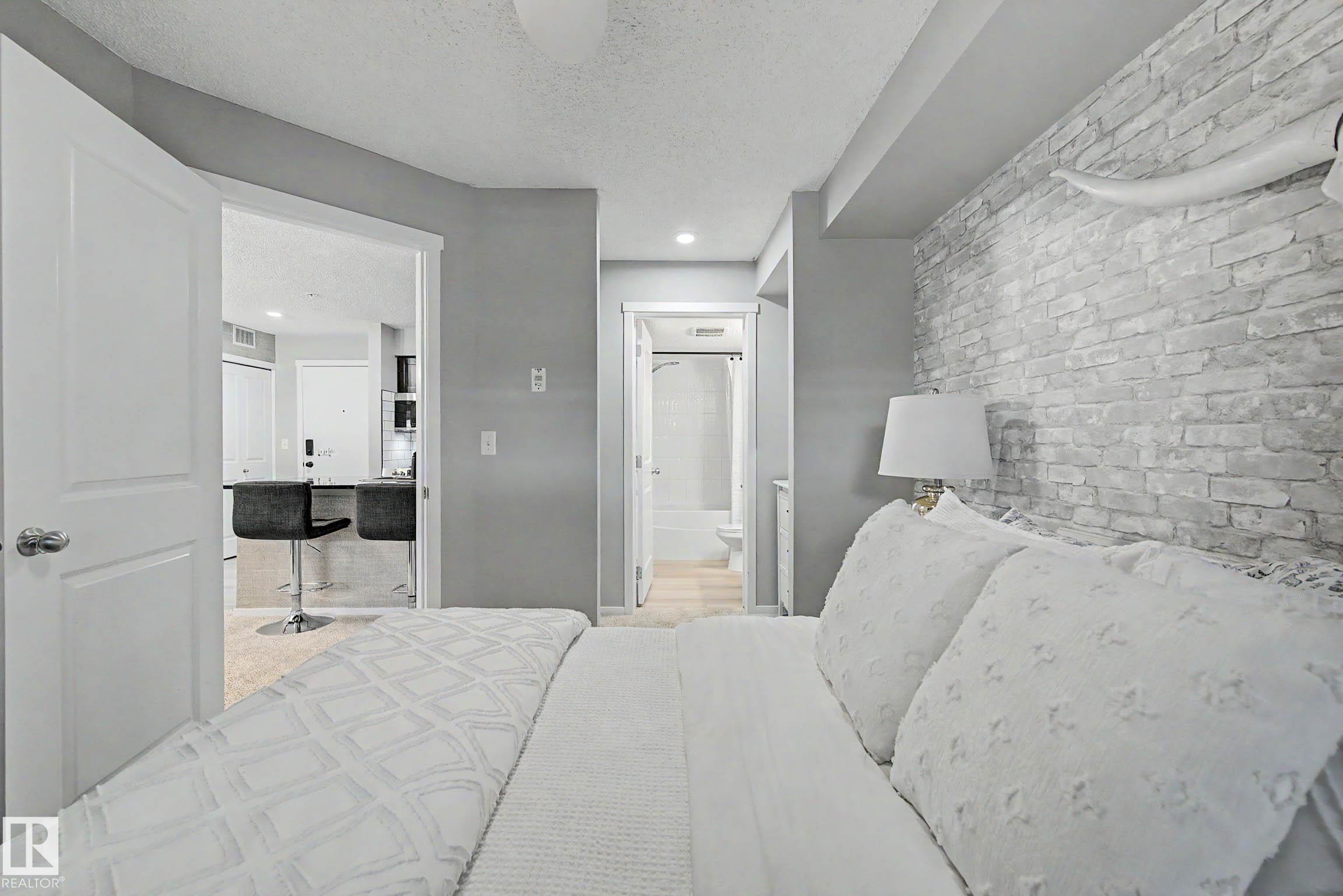 https://zimg.paragon.ice.com/ParagonImages/Property/PM/RAE/225410663/10/0/0/aef1b100b41ed0e4792357ab25b9e678/1/581804573e64b2966c695598b0698c08/225410663-8c803498-a0ec-4ad0-a724-1ca6821d1656.JPG