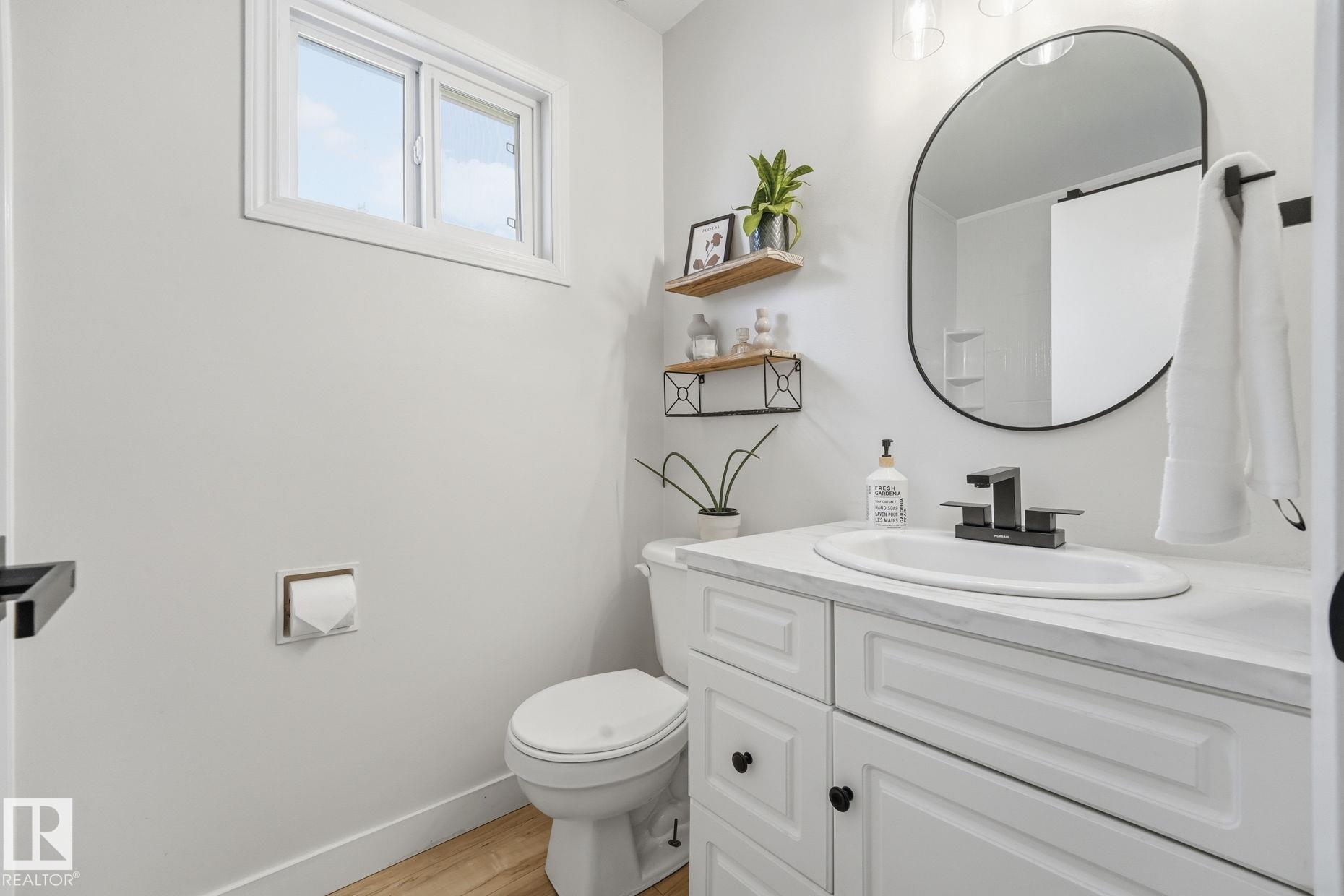 https://zimg.paragon.ice.com/ParagonImages/Property/PM/RAE/225410670/11/0/0/18b0f23c837b1cc59822a33e2abf0369/1/1871a410b6a737ac9bd8ad0ded8bfca7/225410670-7297d5f8-19e2-4c68-9dd4-43f786407a7f.JPG