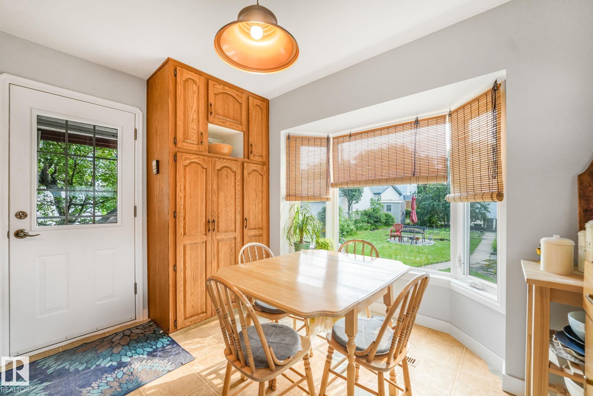 Photo 20 at 11422 70 Street NW, Bellevue, Edmonton