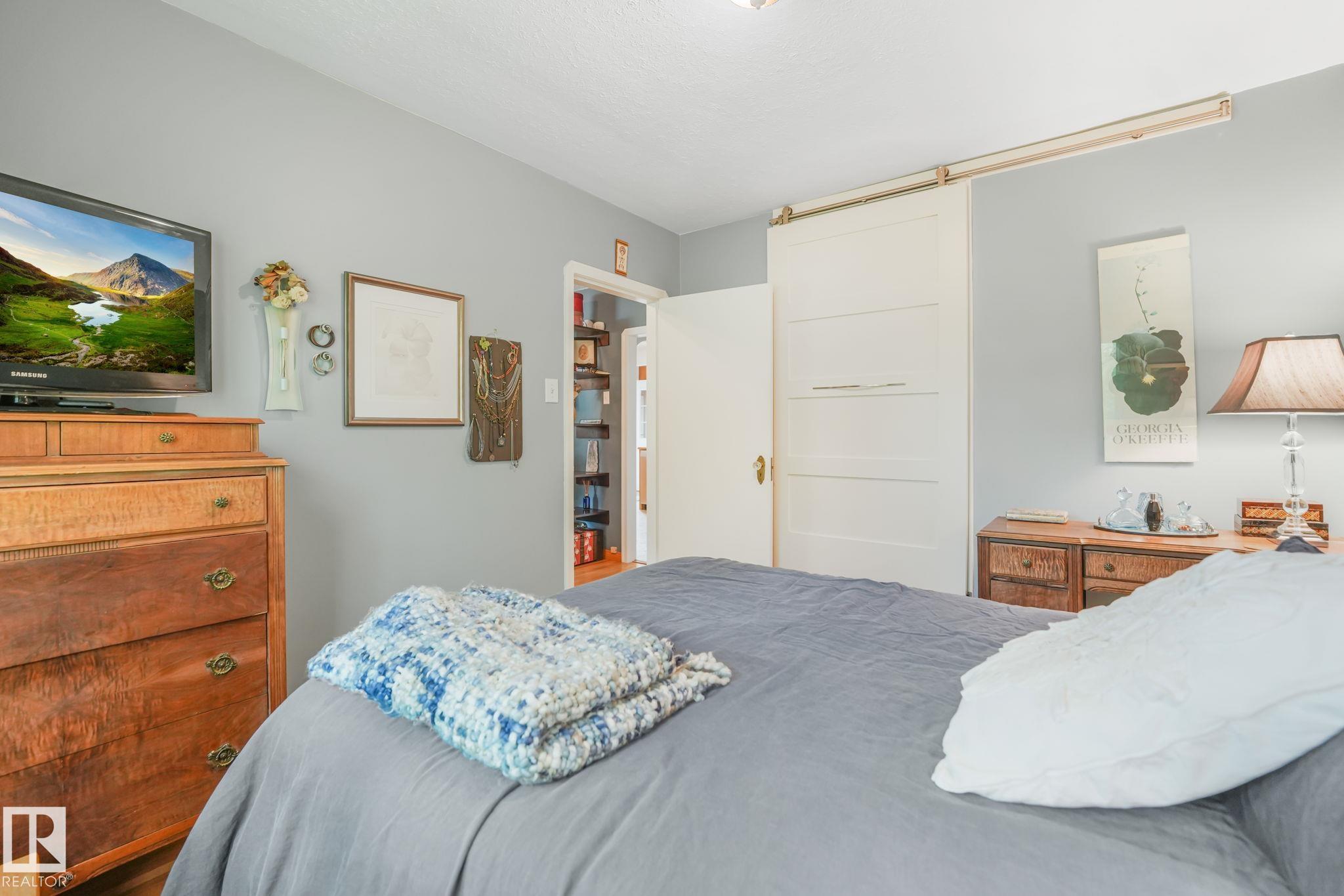 Photo 21 at 11422 70 Street NW, Bellevue, Edmonton