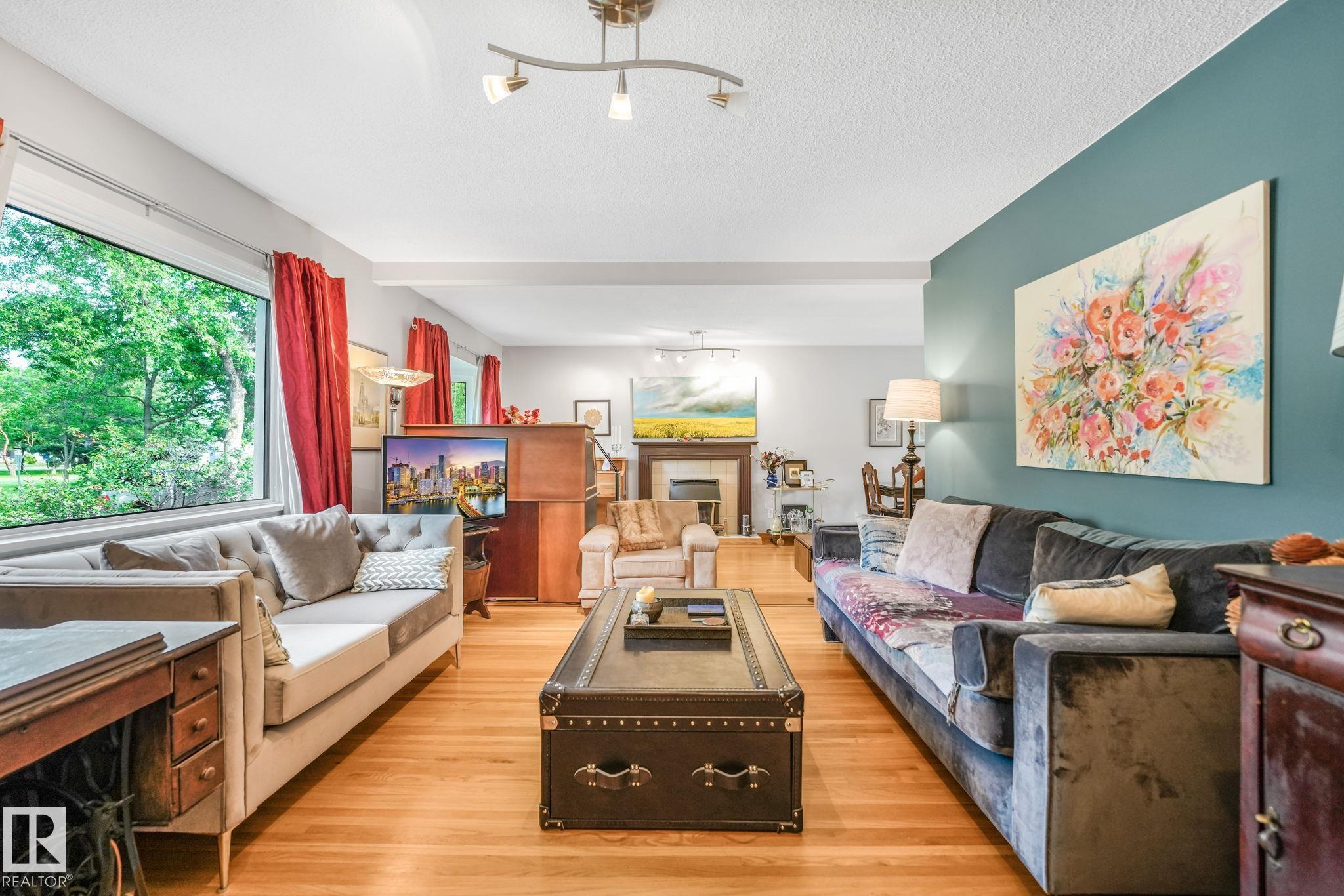Photo 27 at 11422 70 Street NW, Bellevue, Edmonton