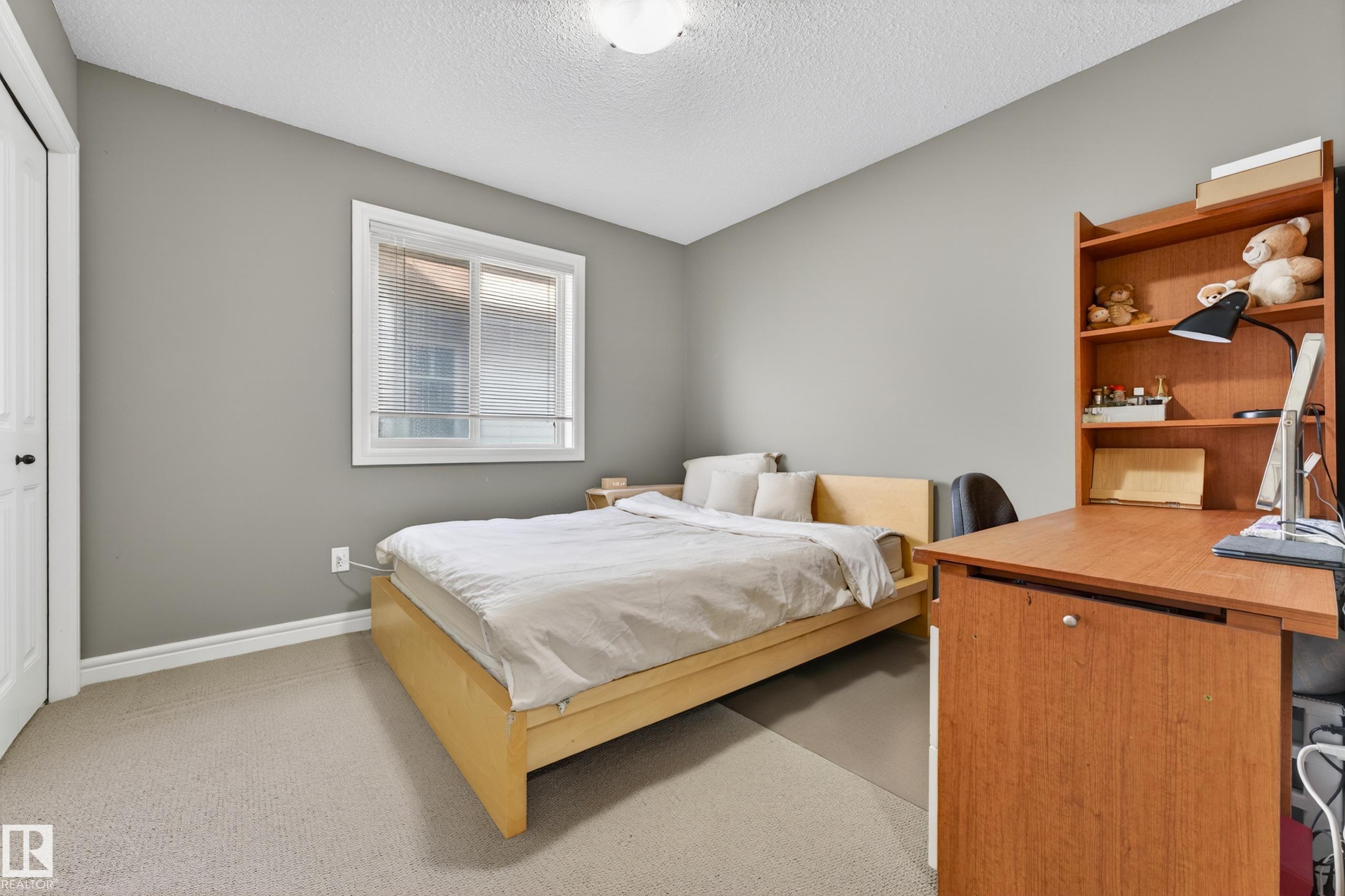 https://zimg.paragon.ice.com/ParagonImages/Property/PM/RAE/225410713/38/0/0/e8d77a5c863fdc2517ba59f3eb620147/1/700280ba867a8169a8e1c6e56e5d47fc/225410713-07103704-fa80-435a-8944-ee993dec6712.JPG