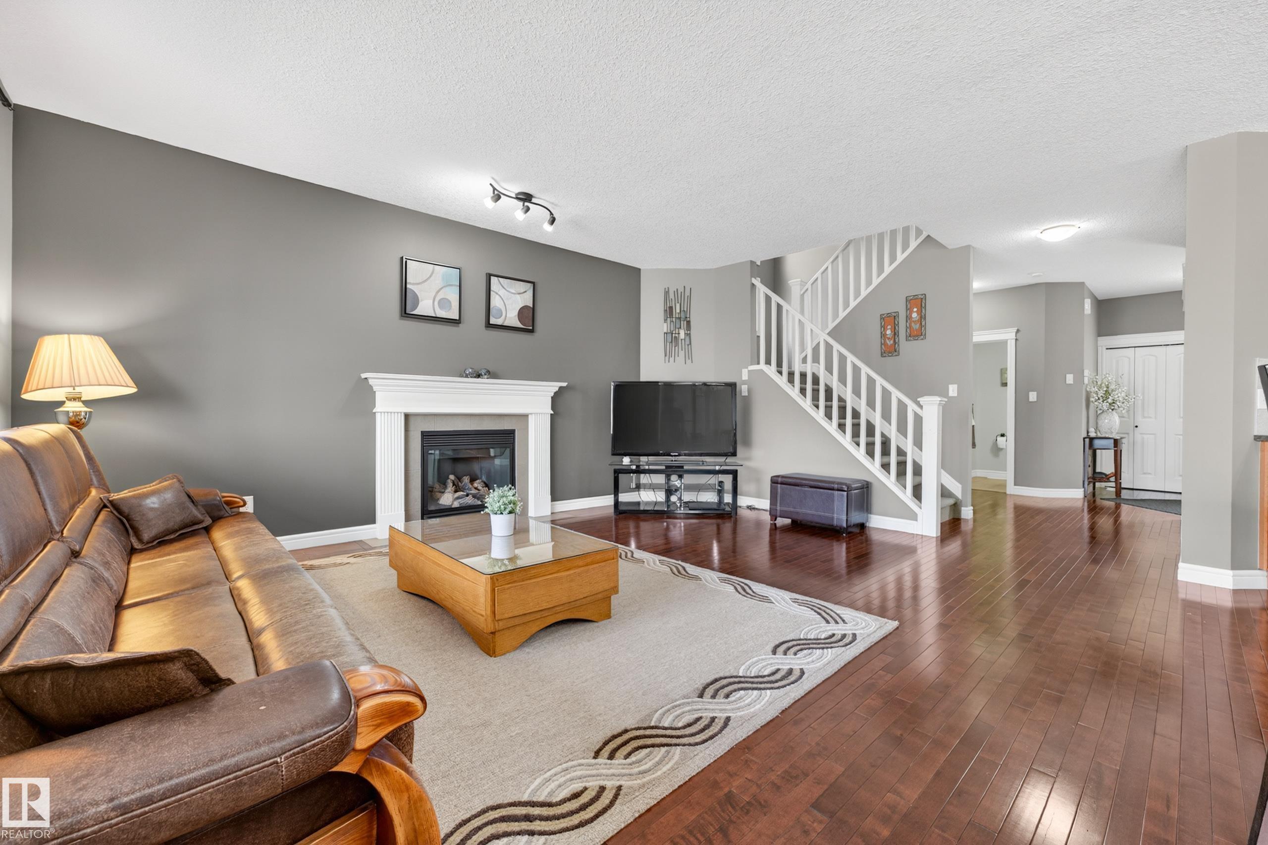 https://zimg.paragon.ice.com/ParagonImages/Property/PM/RAE/225410713/7/0/0/98236e4e74f934efd26a06076dde4520/1/700280ba867a8169a8e1c6e56e5d47fc/225410713-df642d1a-c426-4c24-be5c-ec314cbd3640.JPG