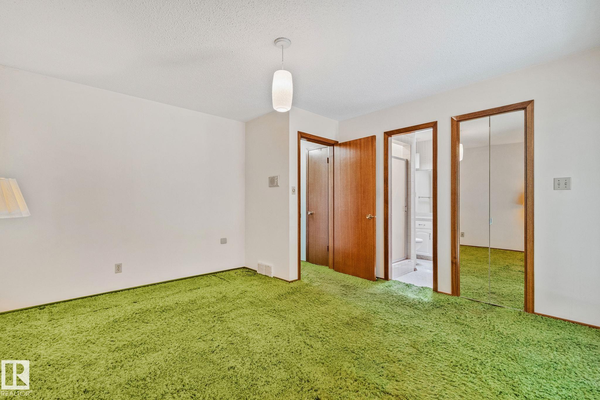 https://zimg.paragon.ice.com/ParagonImages/Property/PM/RAE/225410730/40/0/0/93148c942b4b23067cfb13f7cde628de/1/9bf4e28bbf369d4c7594bbbac9f0490b/225410730-8ebfa44f-f535-4312-9b87-2f59350fc5eb.JPG