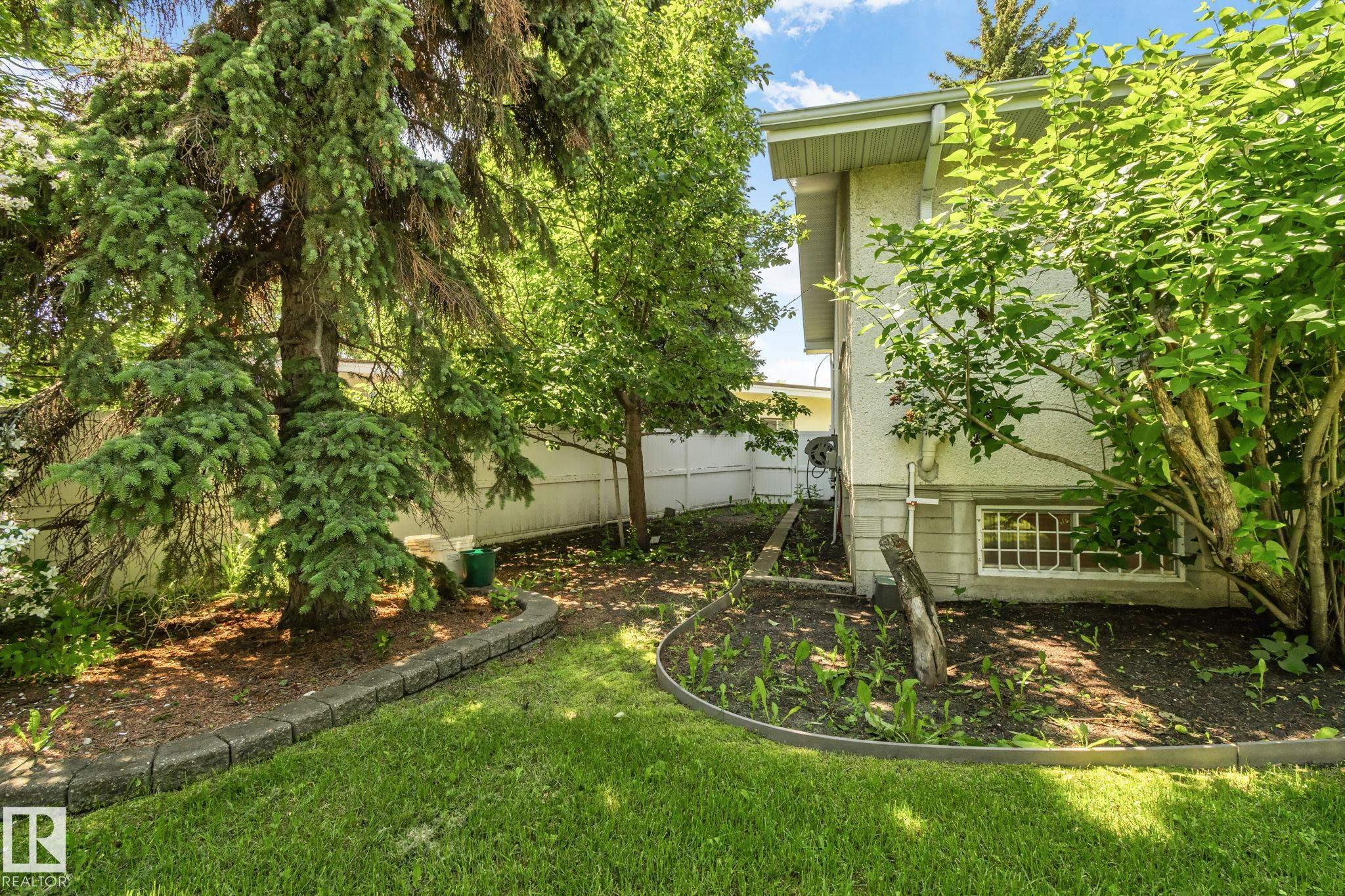 https://zimg.paragon.ice.com/ParagonImages/Property/PM/RAE/225410730/53/0/0/8de473b3283c39b5f186fe44f84be501/1/9bf4e28bbf369d4c7594bbbac9f0490b/225410730-60bec1d7-2754-4c8d-baef-13c37619b6c4.JPG