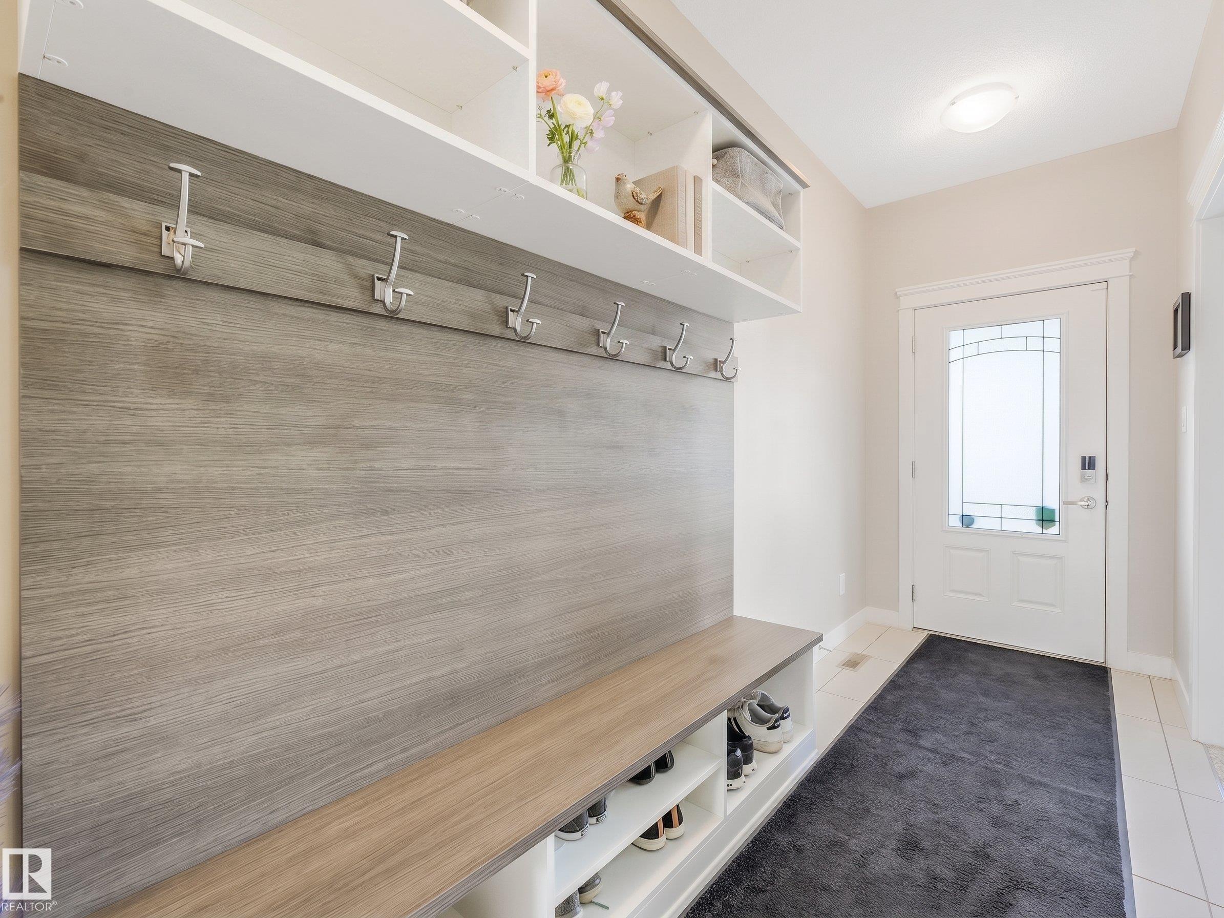 https://zimg.paragon.ice.com/ParagonImages/Property/PM/RAE/225410731/16/0/0/b3ba0e8bc4bf190272303f7a59ed5b3e/1/6e8ad0c46b5439aaac2f378e50f798bc/225410731-D89440A1-0298-4217-9341-07A221B58D6D.JPG