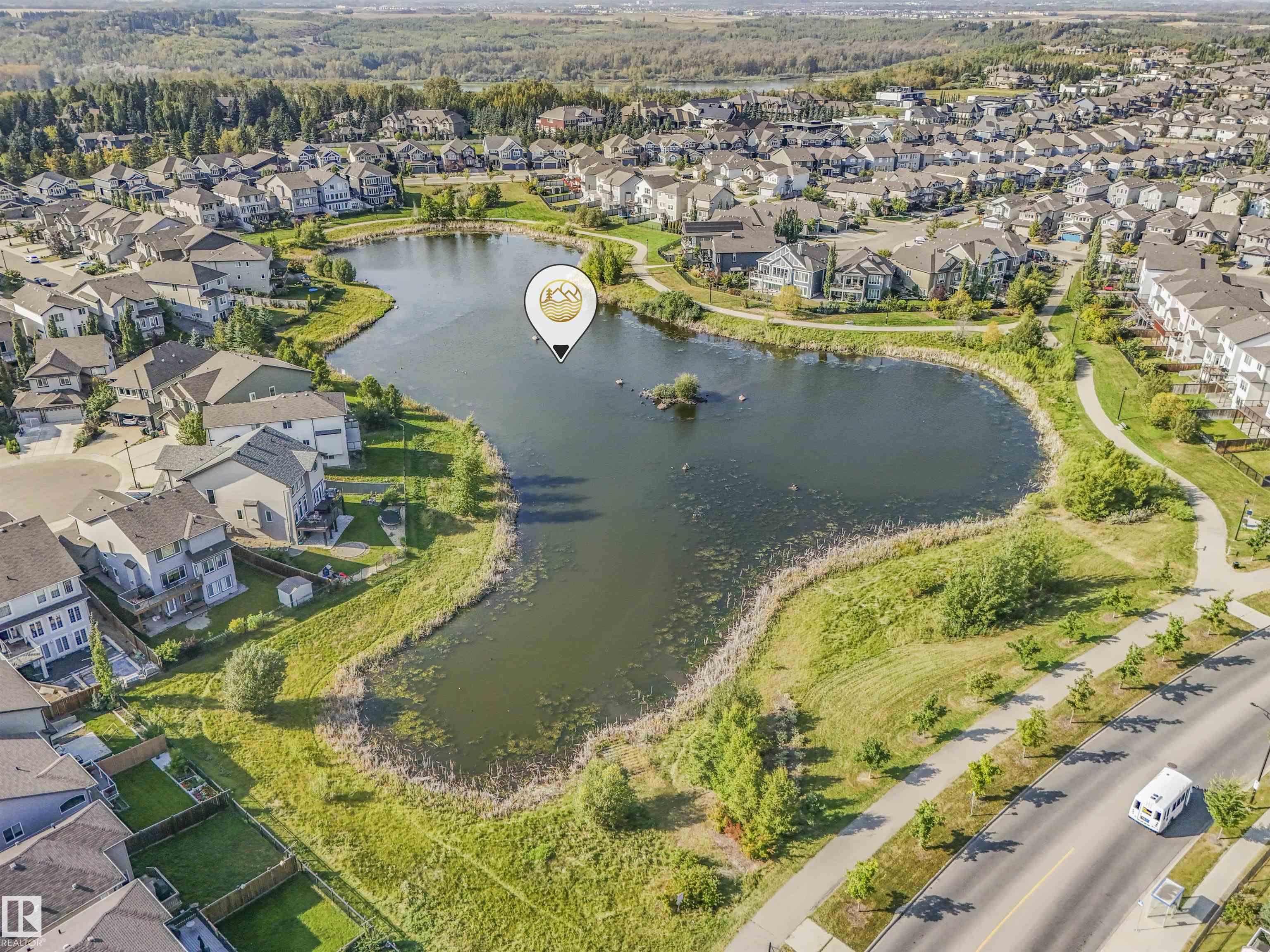 https://zimg.paragon.ice.com/ParagonImages/Property/PM/RAE/225410731/40/0/0/4ac6d6e2b44d3df871ffd60c60354612/1/6e8ad0c46b5439aaac2f378e50f798bc/225410731-FF4E2A28-EAFD-4409-995A-7F0E562C6578.JPG