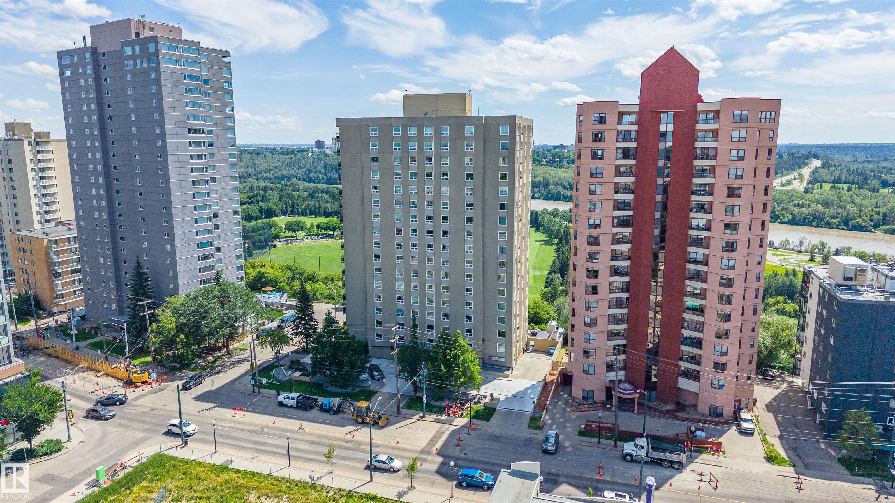 https://zimg.paragon.ice.com/ParagonImages/Property/PM/RAE/225410739/45/0/0/1c8c262cc481ab6f7fa024f7addcf4d4/1/4a8e73e983a3daac881e3f7633045be3/225410739-6864a909-6327-4555-9d14-b5fe5c1c56ad.JPG