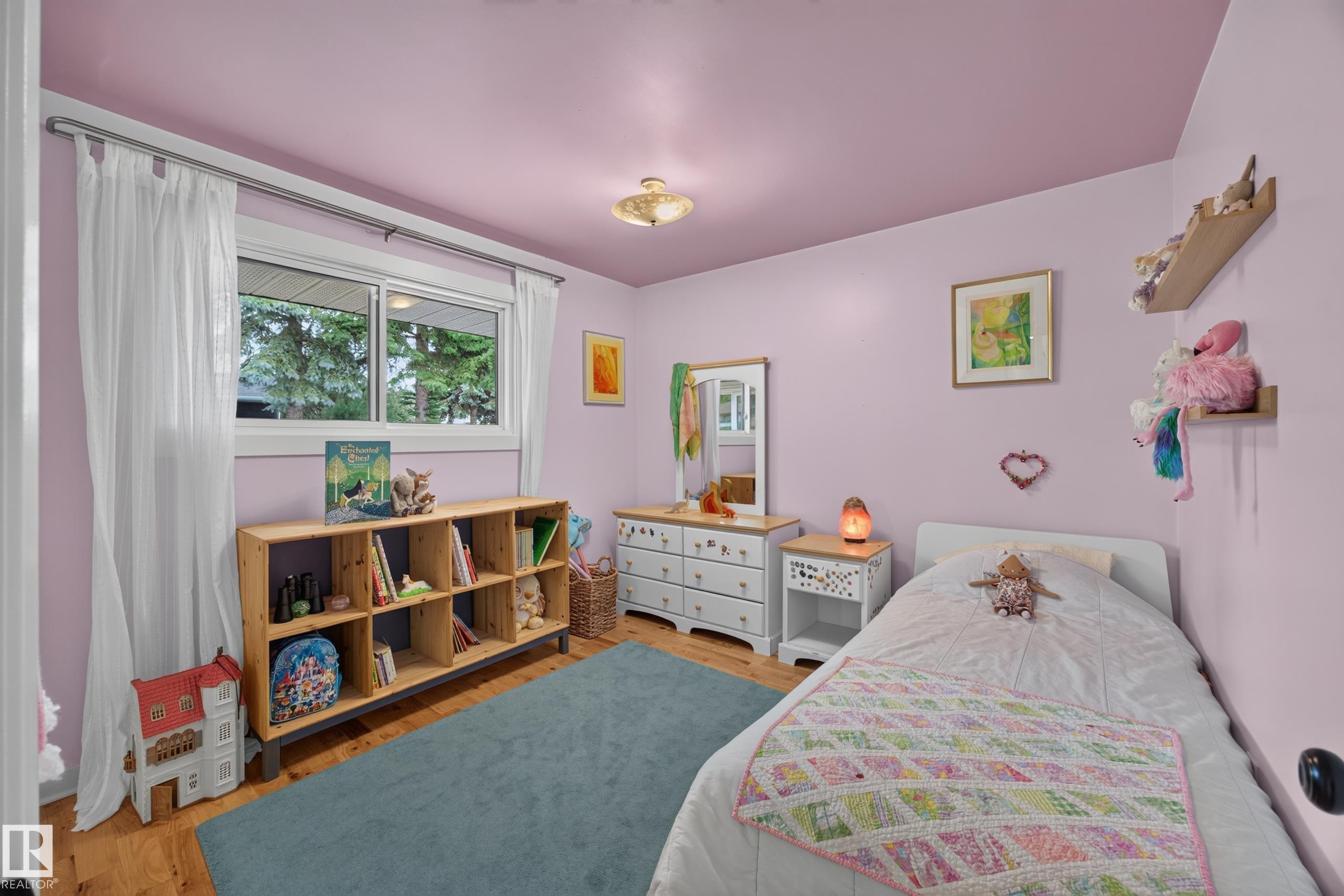 https://zimg.paragon.ice.com/ParagonImages/Property/PM/RAE/225410744/17/0/0/945f8b2f27e15220fd77d2676ecd8a3f/1/105a87af02df9501ee6b3125ab8b7737/225410744-37830b78-508a-49bf-b515-45fe9c7a22a8.JPG