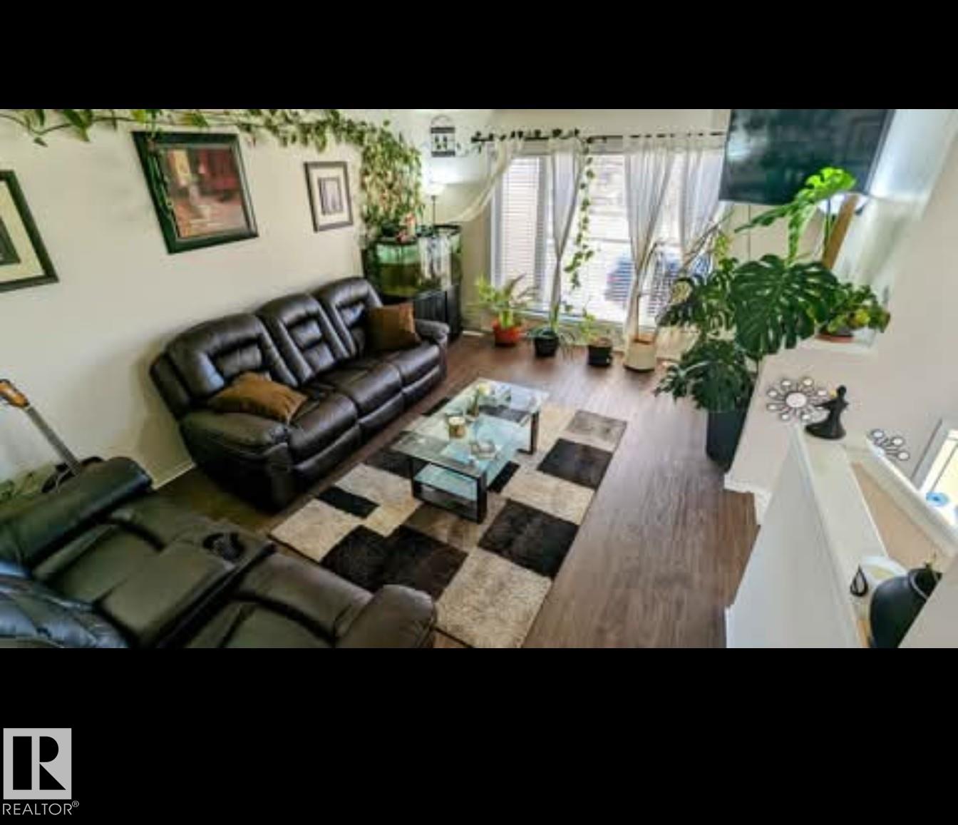 Picture for 17231 91 ST NW