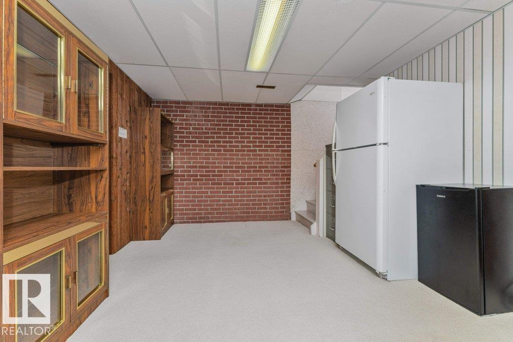 Photo 32 at 11415 56 Avenue NW, Lendrum Place, Edmonton