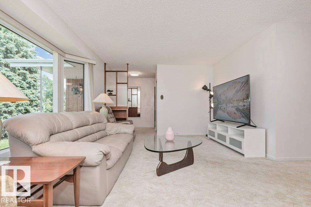 11415 56 Avenue NW, Lendrum Place, Edmonton